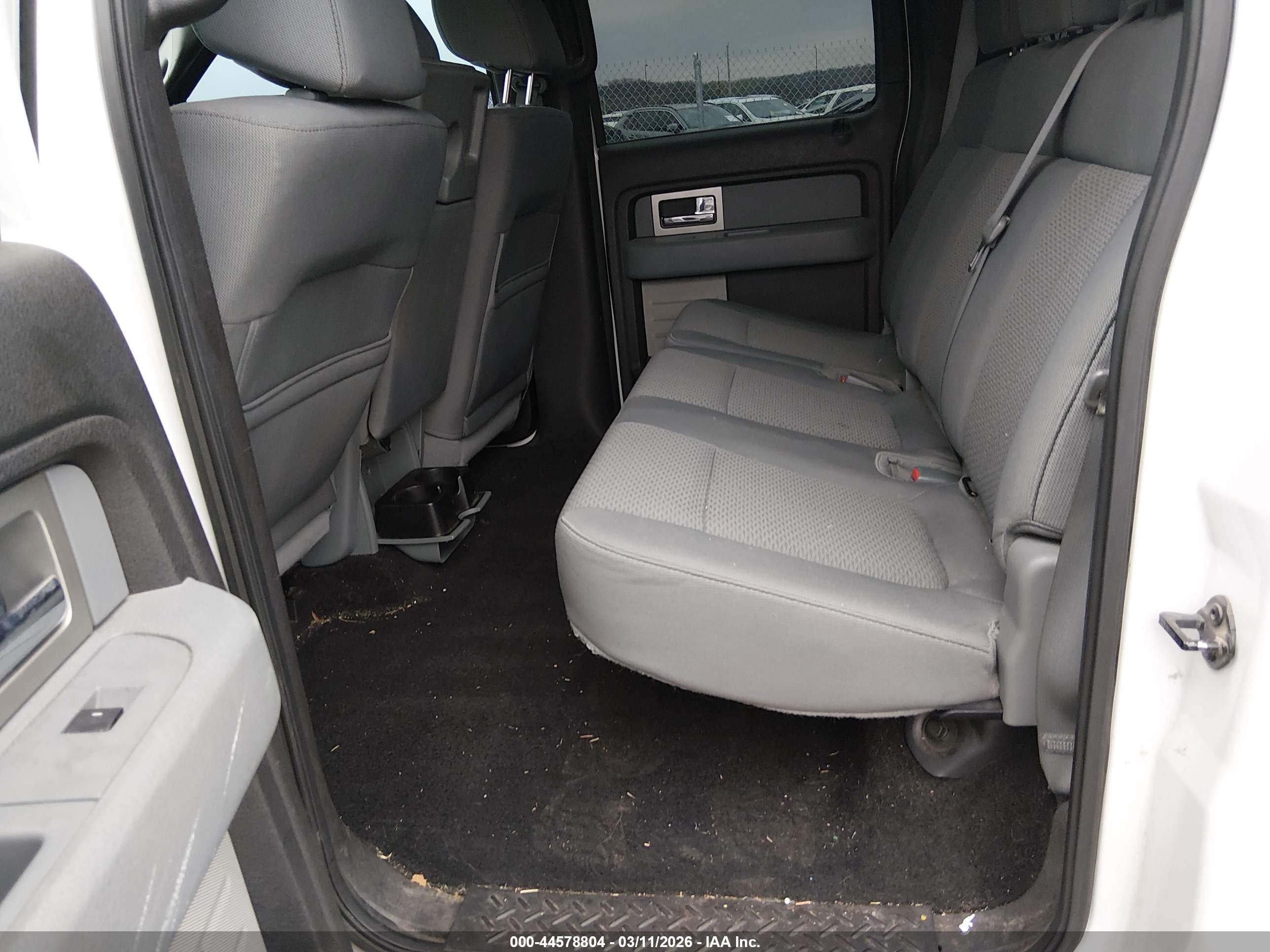 FORD F-150 image 8
