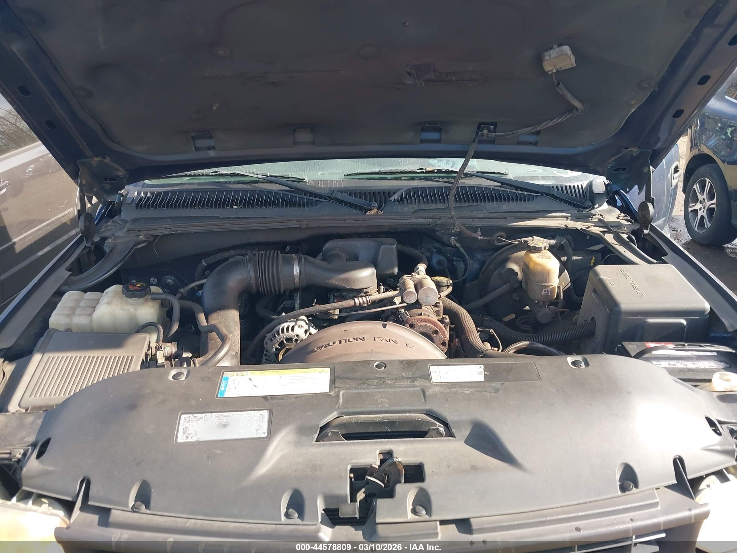 CHEVROLET SILVERADO image 10