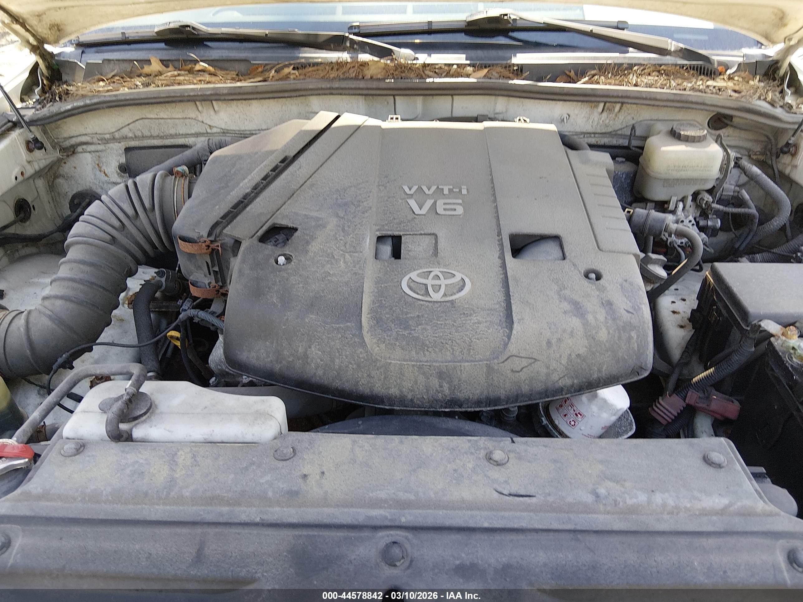 TOYOTA 4RUNNER image 10