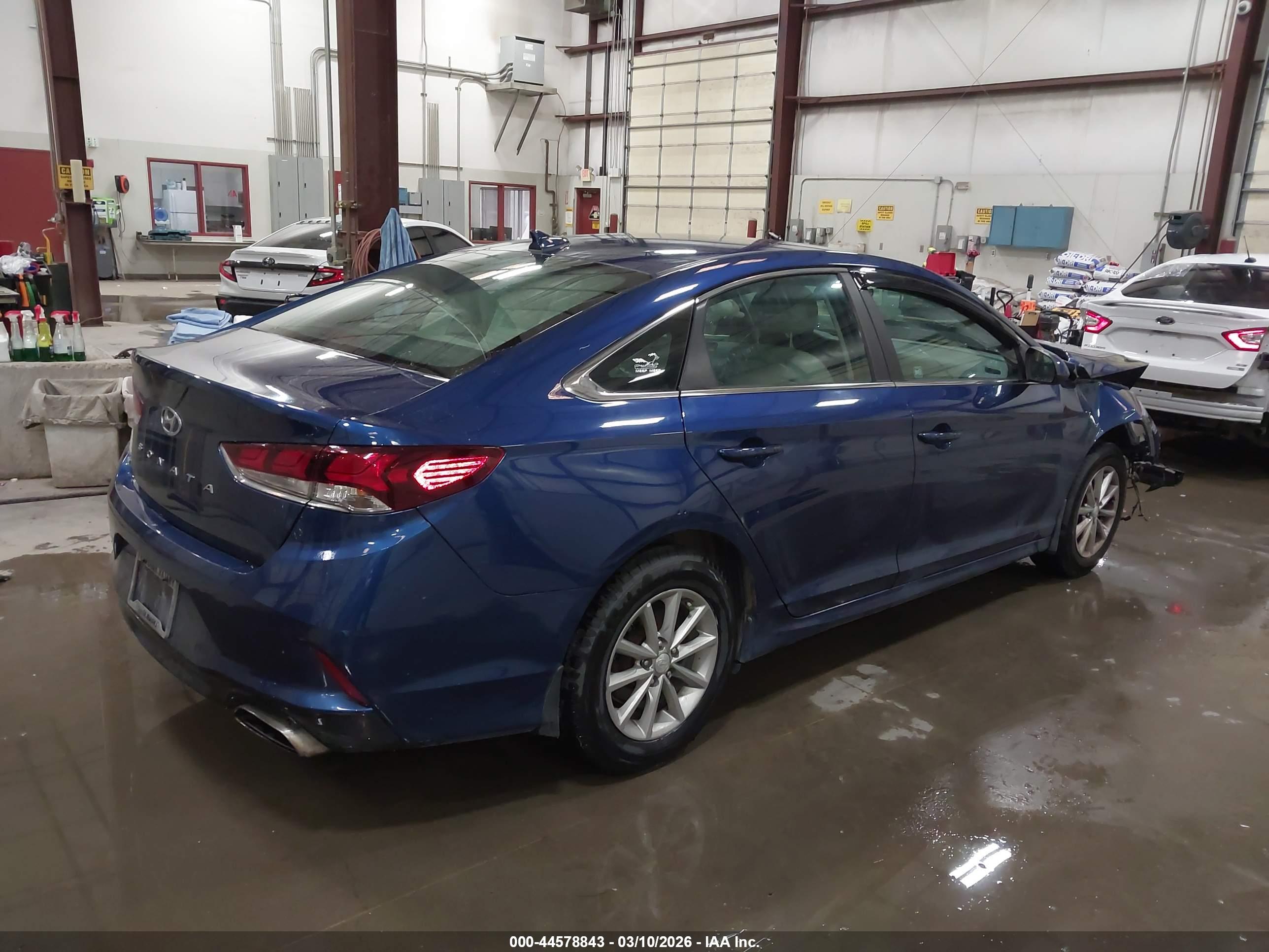 HYUNDAI SONATA image 4