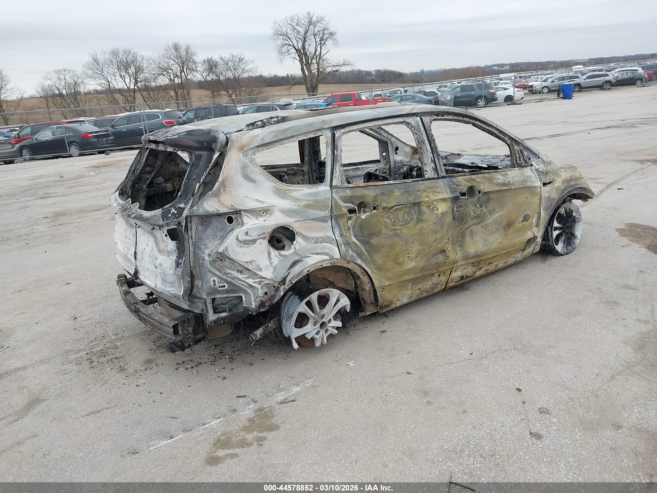 FORD ESCAPE image 4
