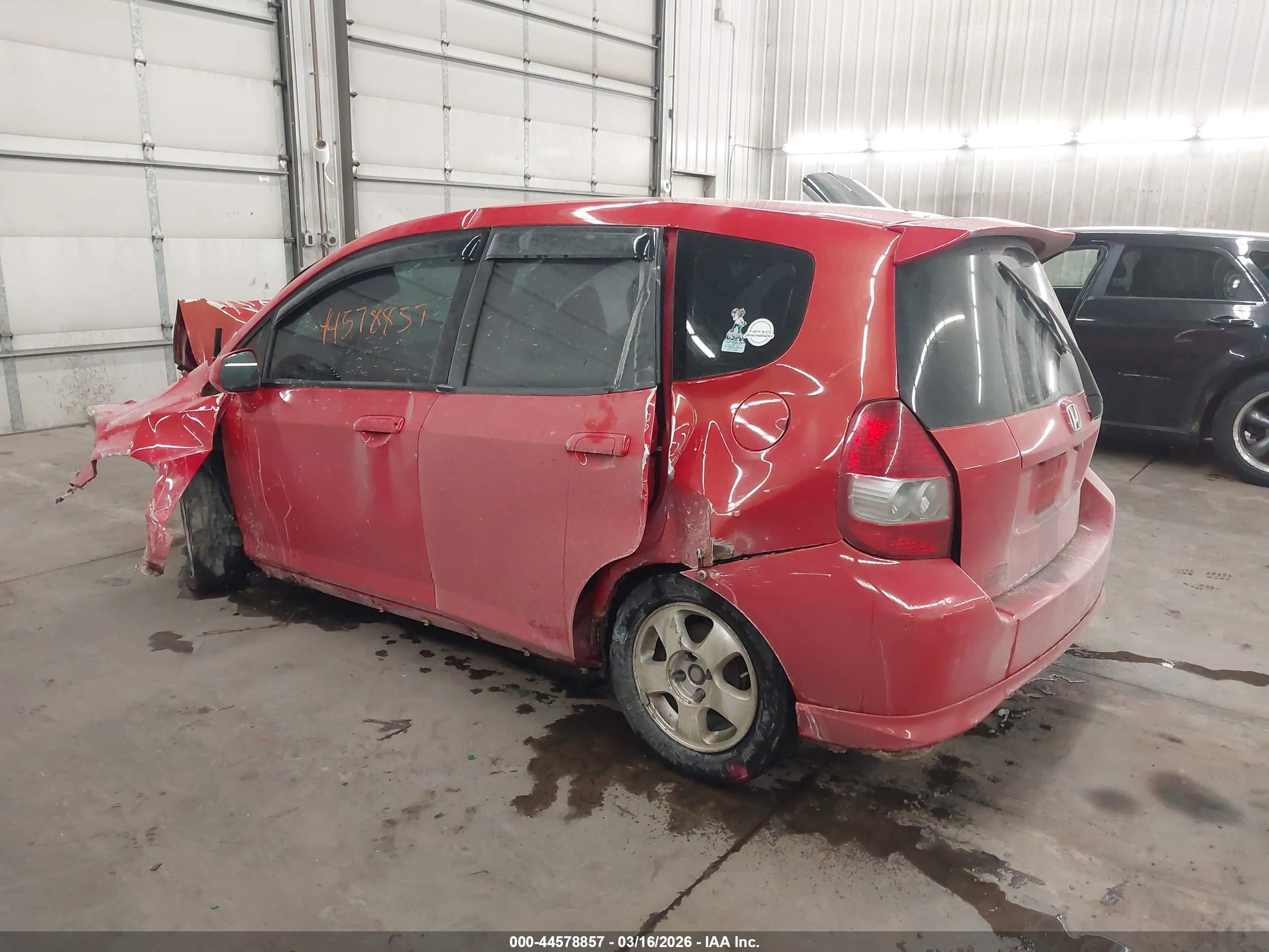 HONDA FIT image 3