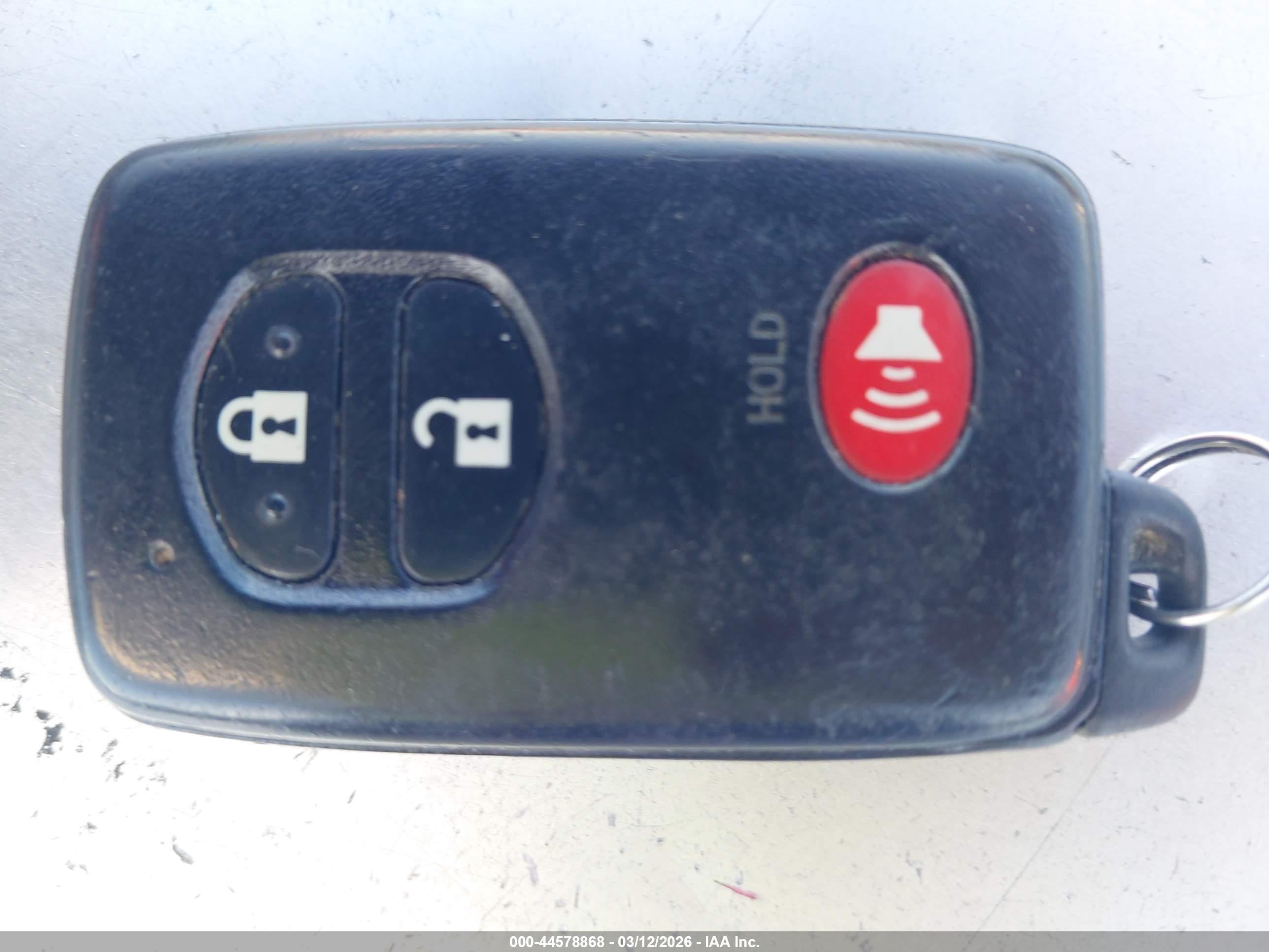 TOYOTA PRIUS image 11