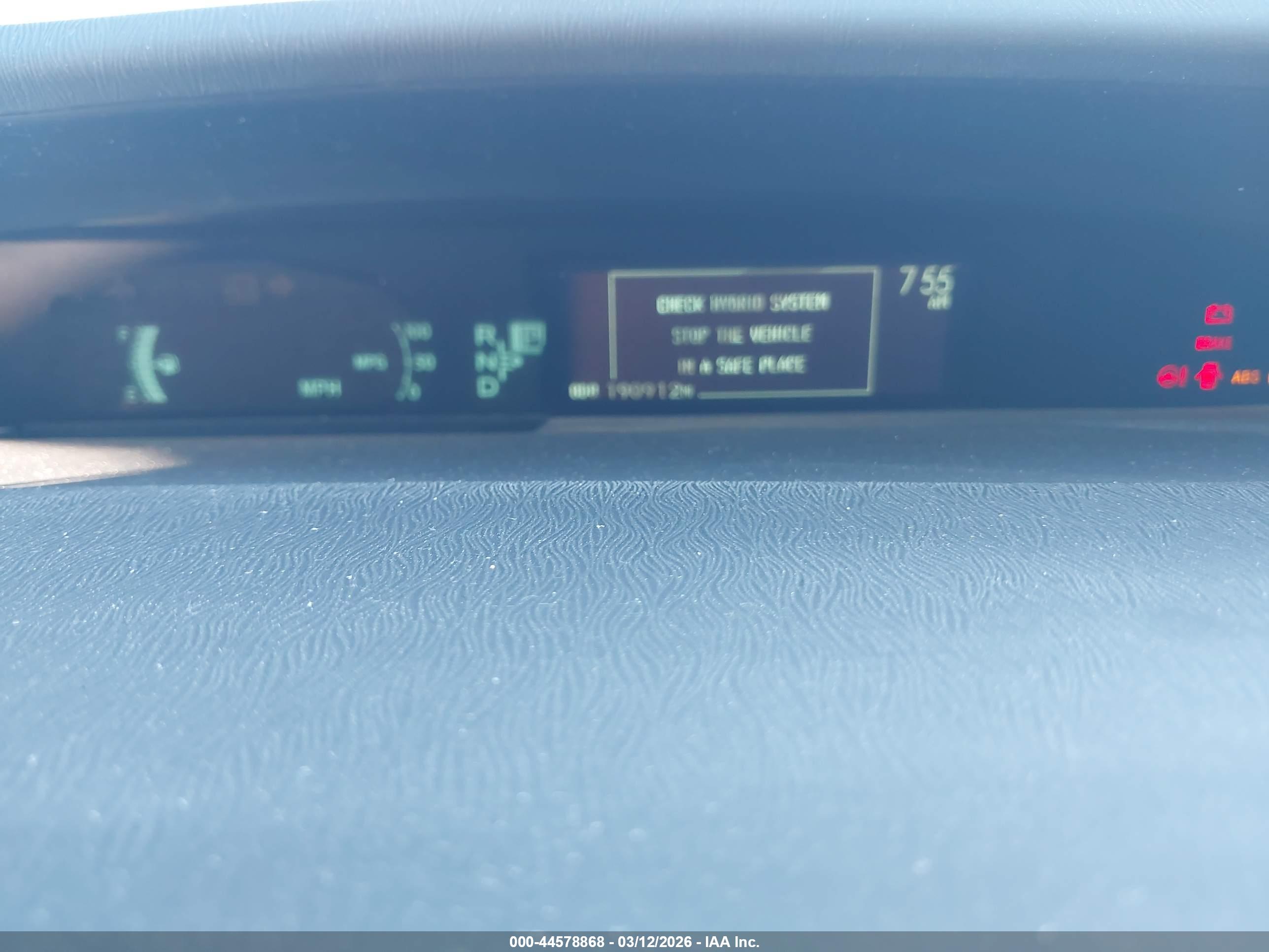 TOYOTA PRIUS image 7