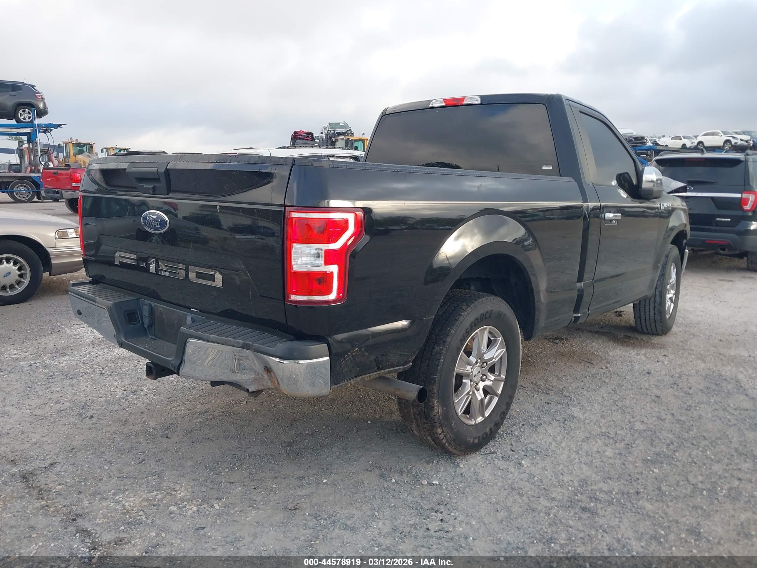 FORD F-150 image 4