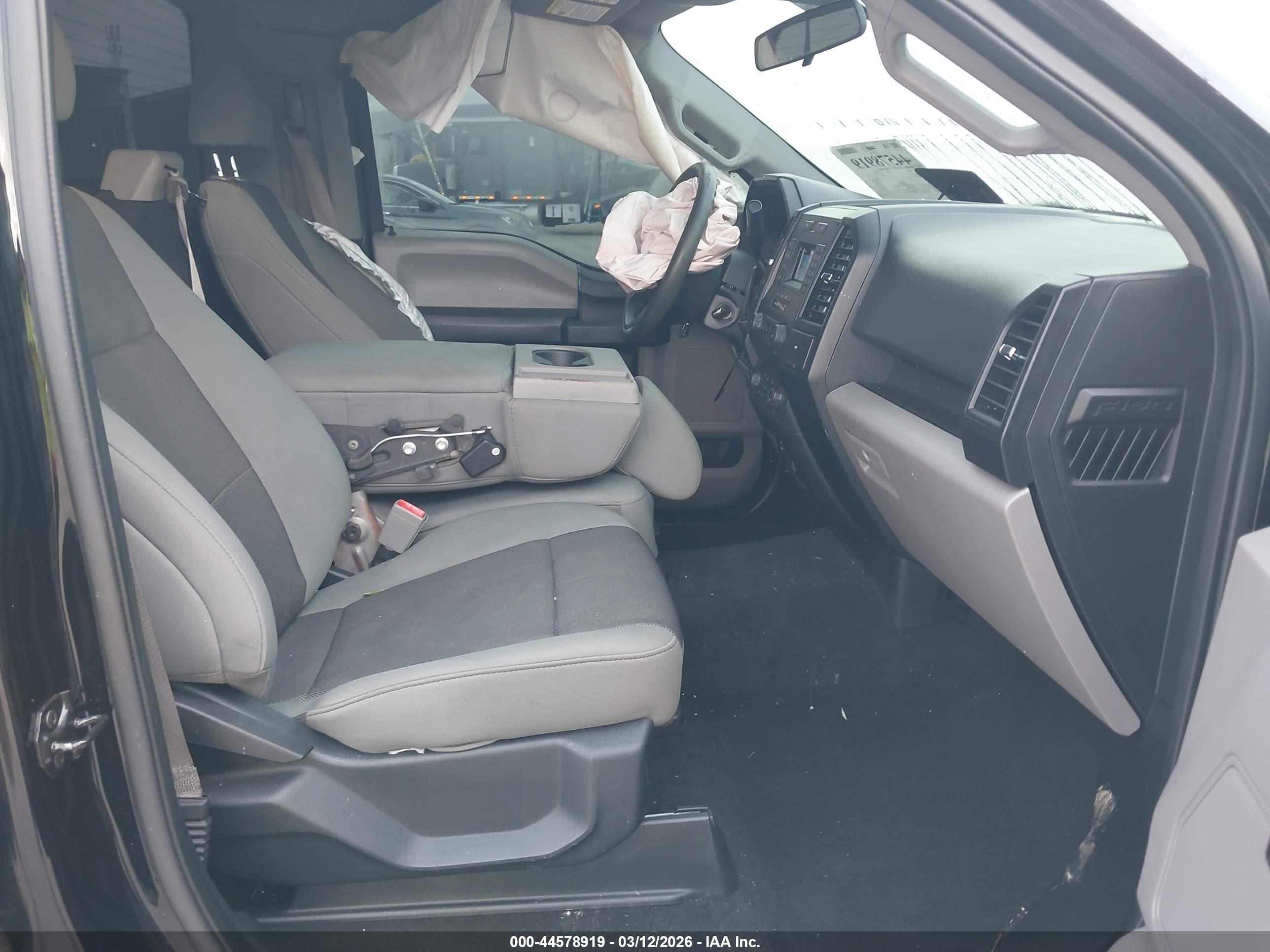 FORD F-150 image 5
