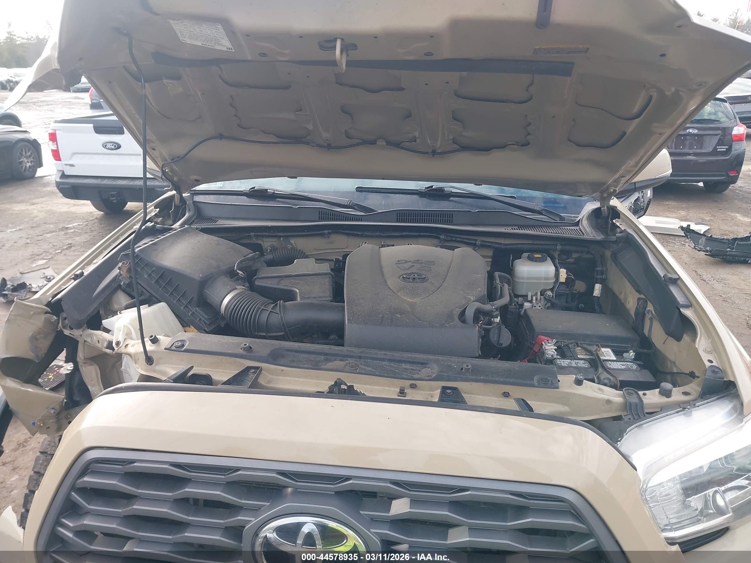 TOYOTA TACOMA image 10