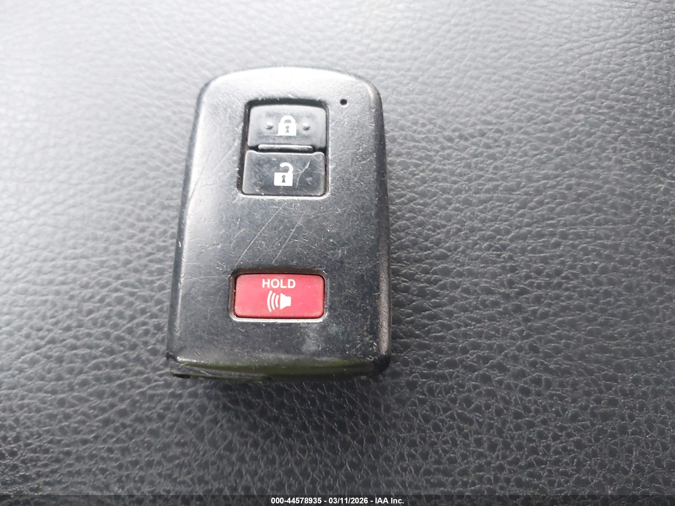 TOYOTA TACOMA image 11