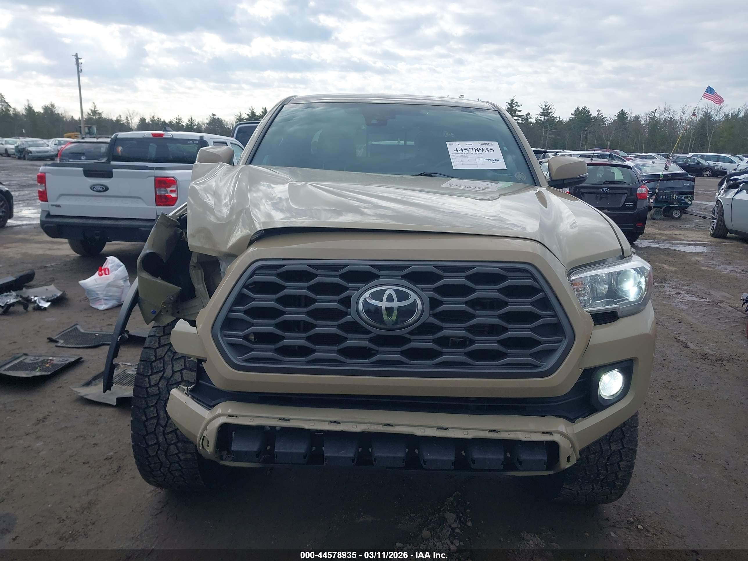 TOYOTA TACOMA image 6