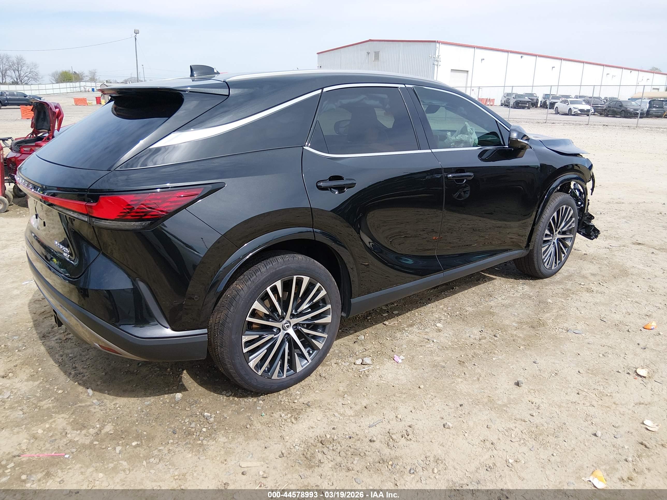 LEXUS RX image 4