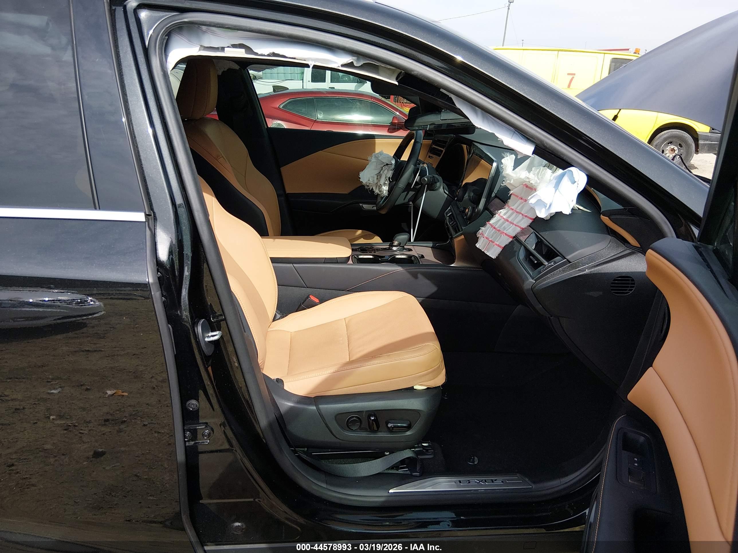 LEXUS RX image 5