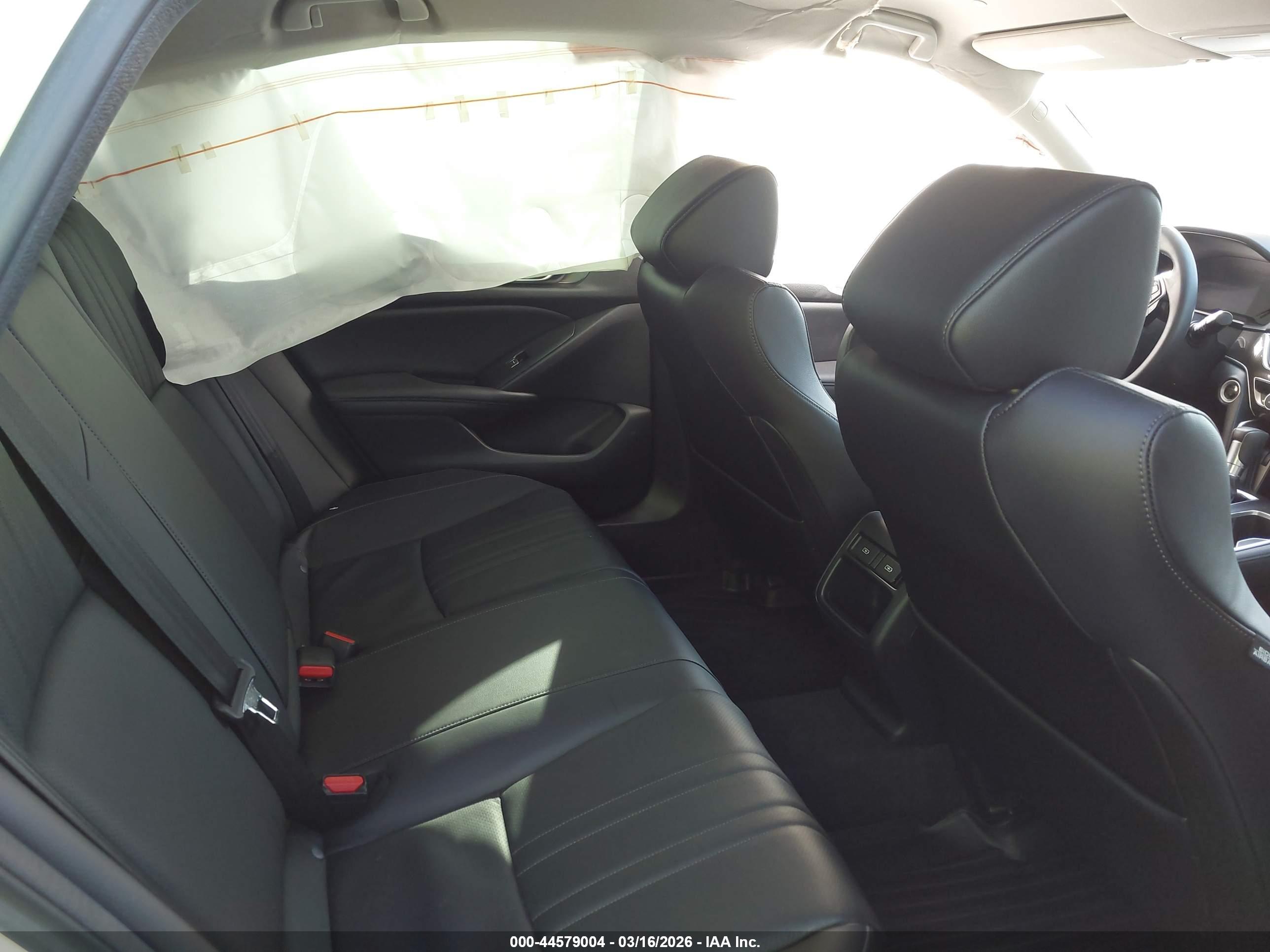 HONDA ACCORD image 8