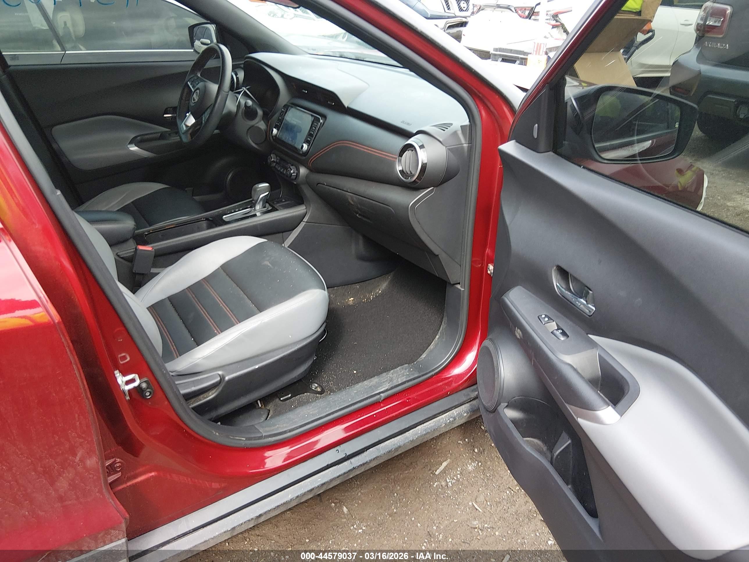 NISSAN KICKS image 5