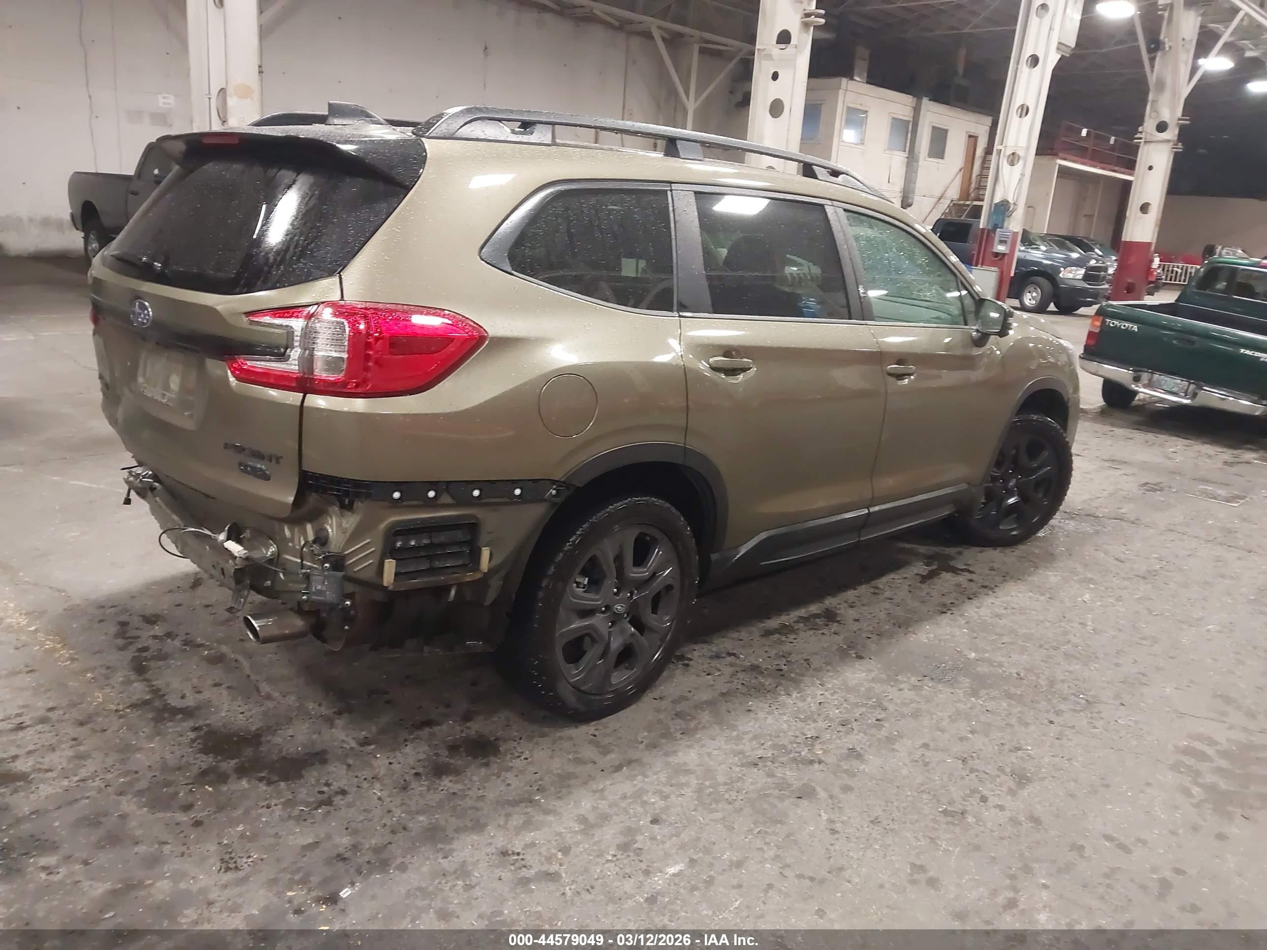 SUBARU ASCENT image 4