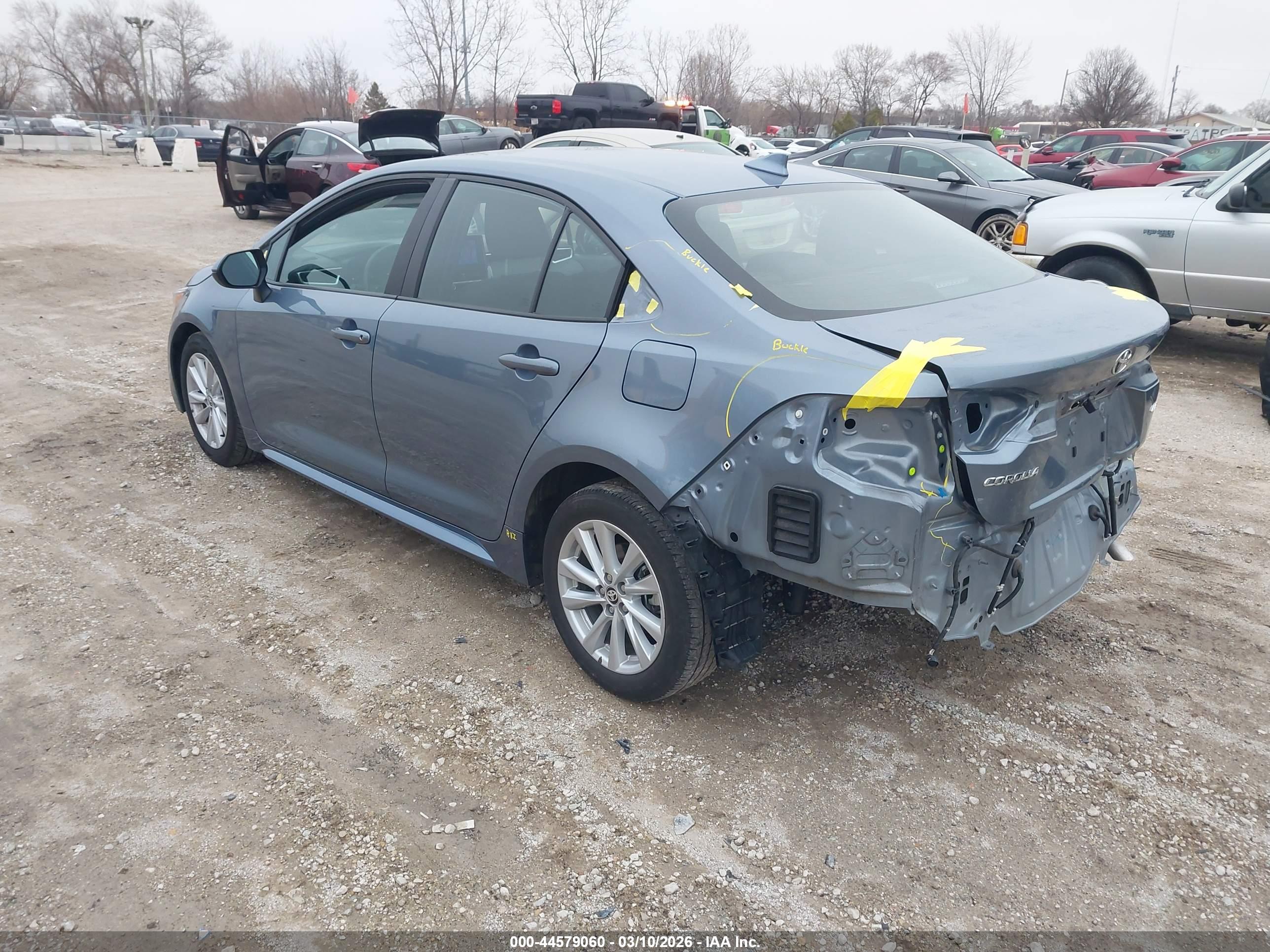 TOYOTA COROLLA image 3
