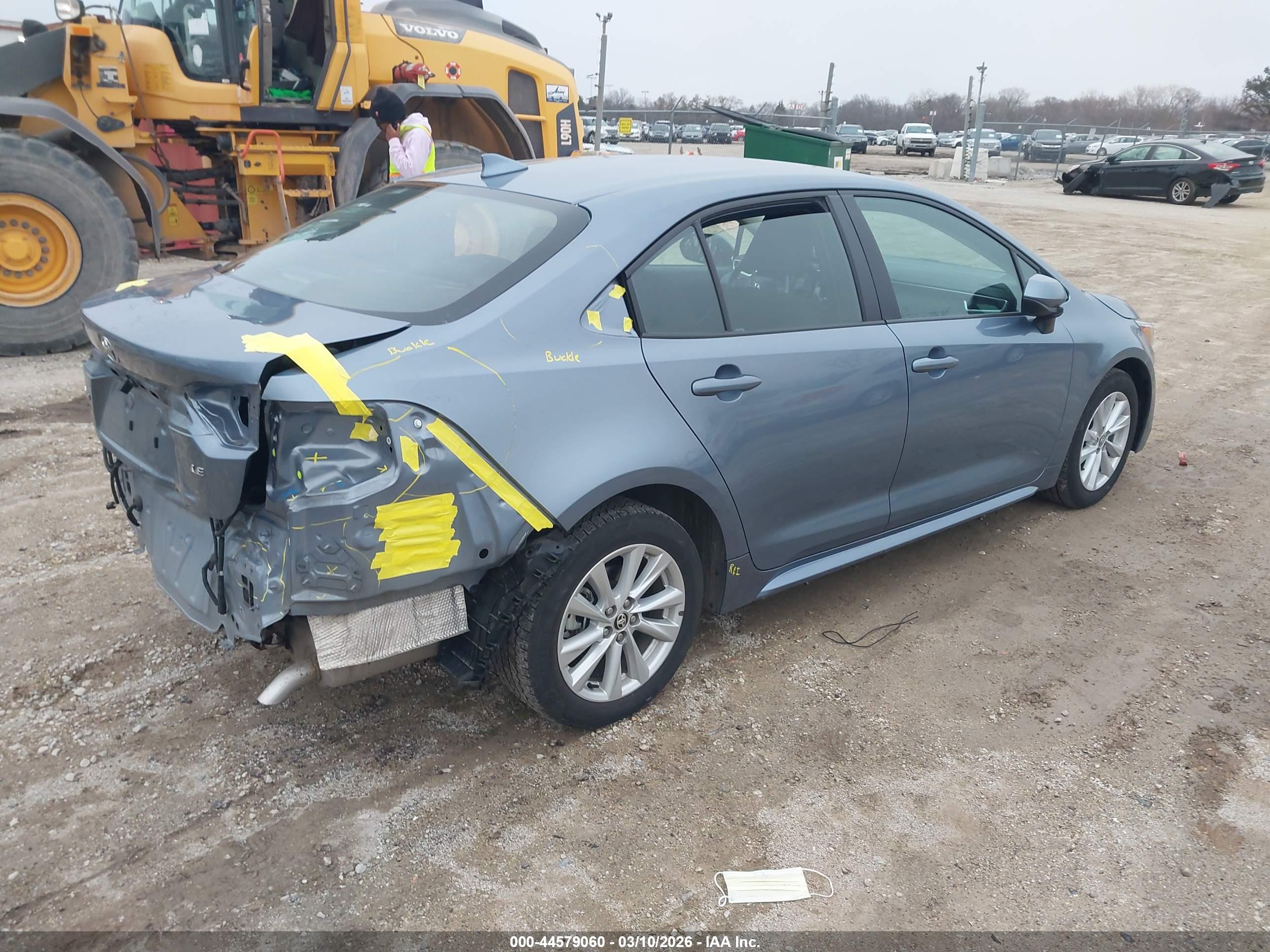 TOYOTA COROLLA image 4