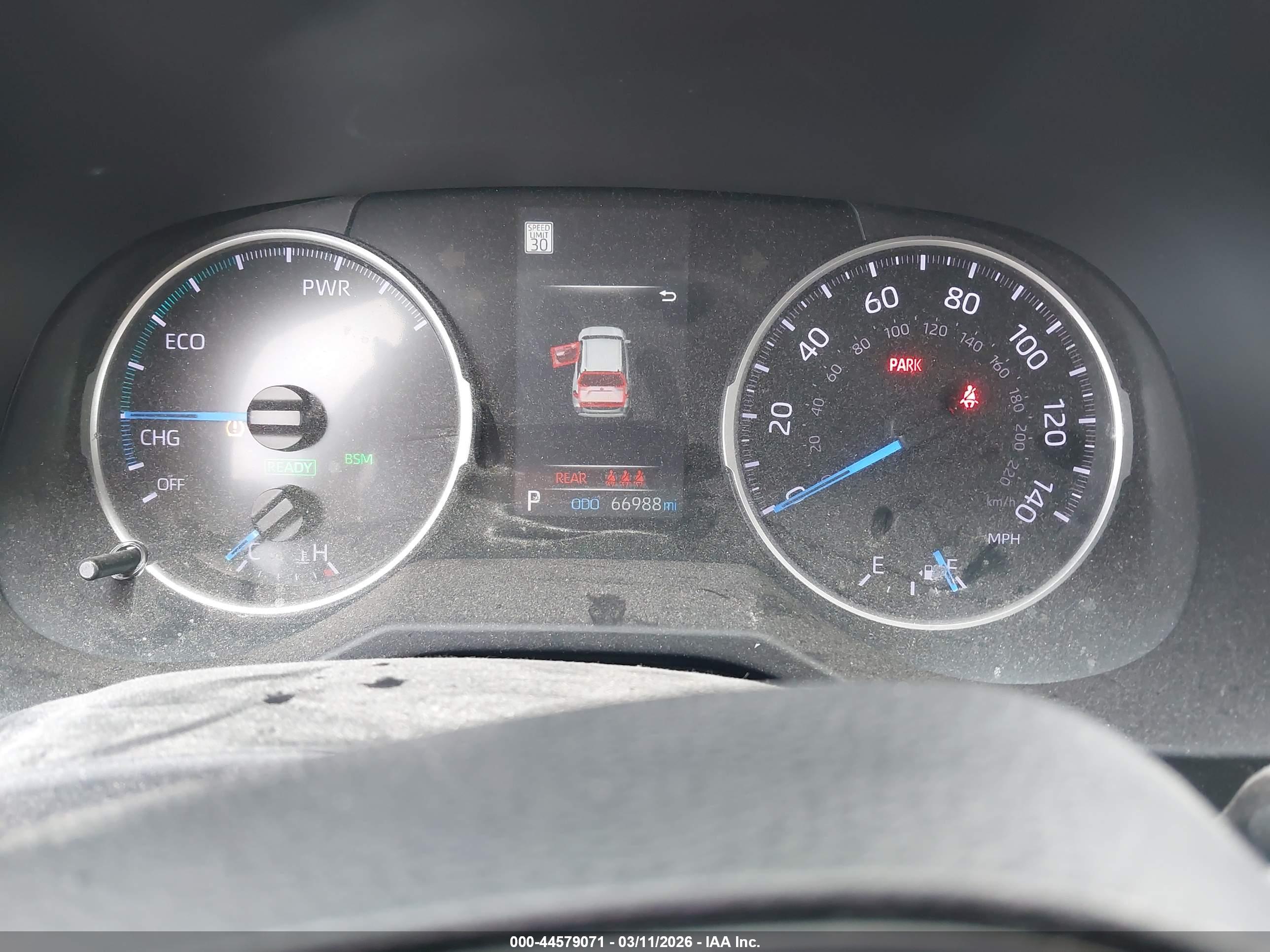 TOYOTA RAV4 image 7