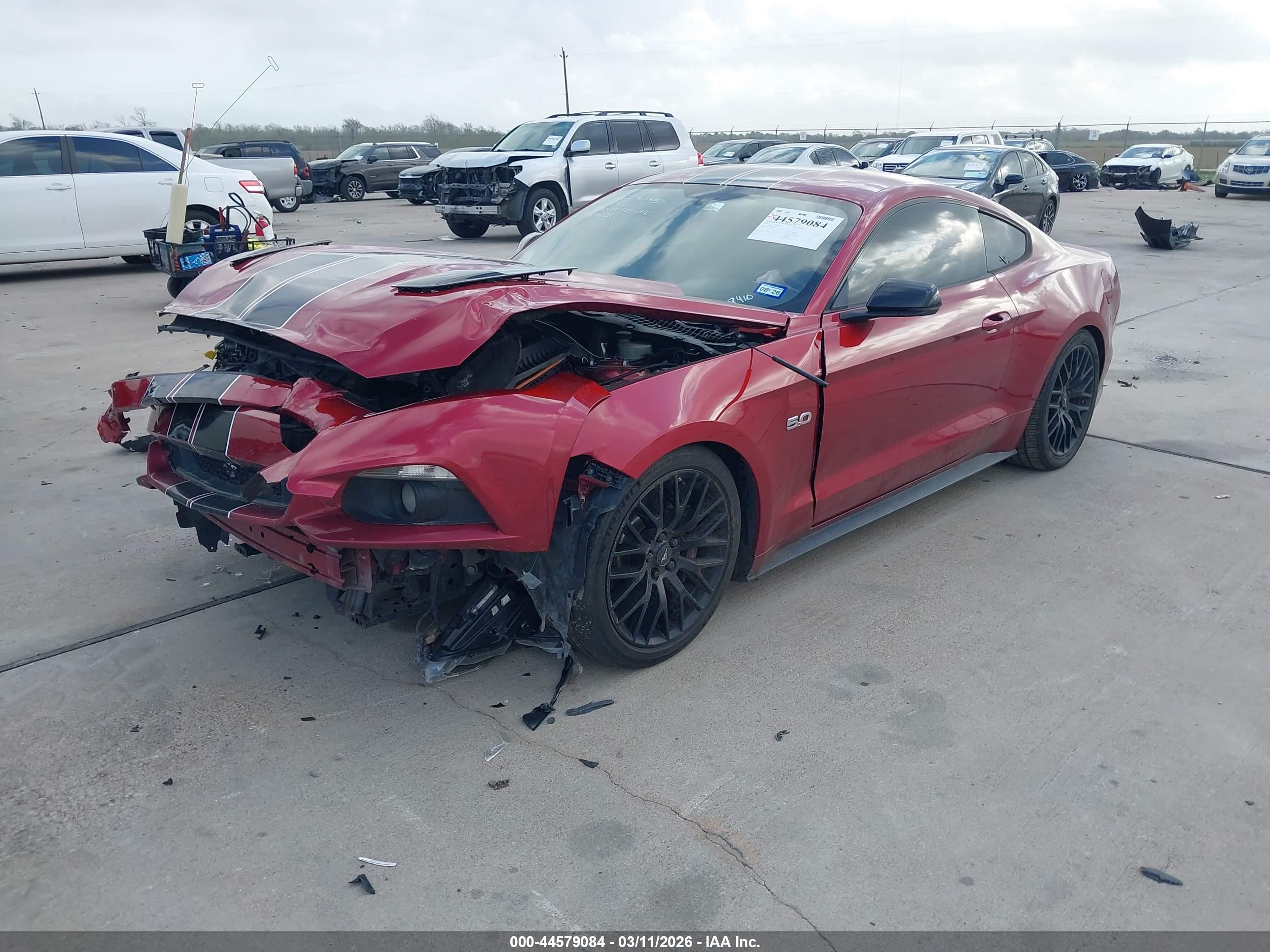 FORD MUSTANG image 2