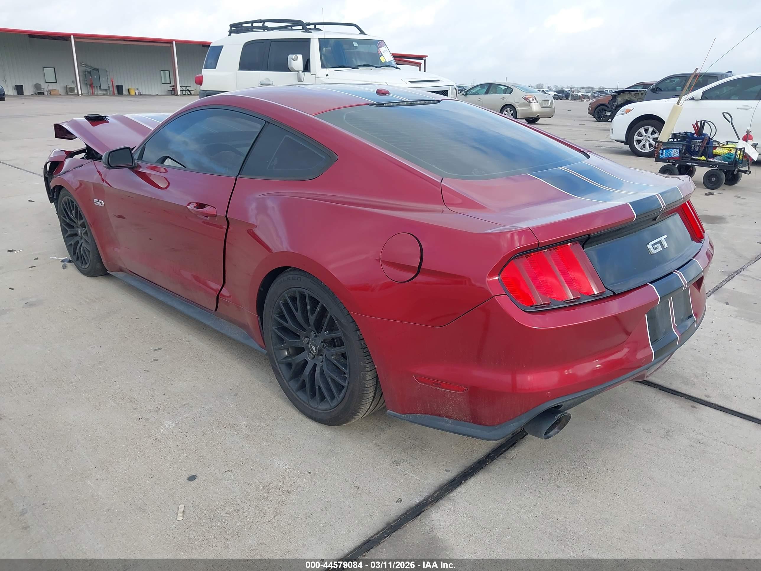 FORD MUSTANG image 3