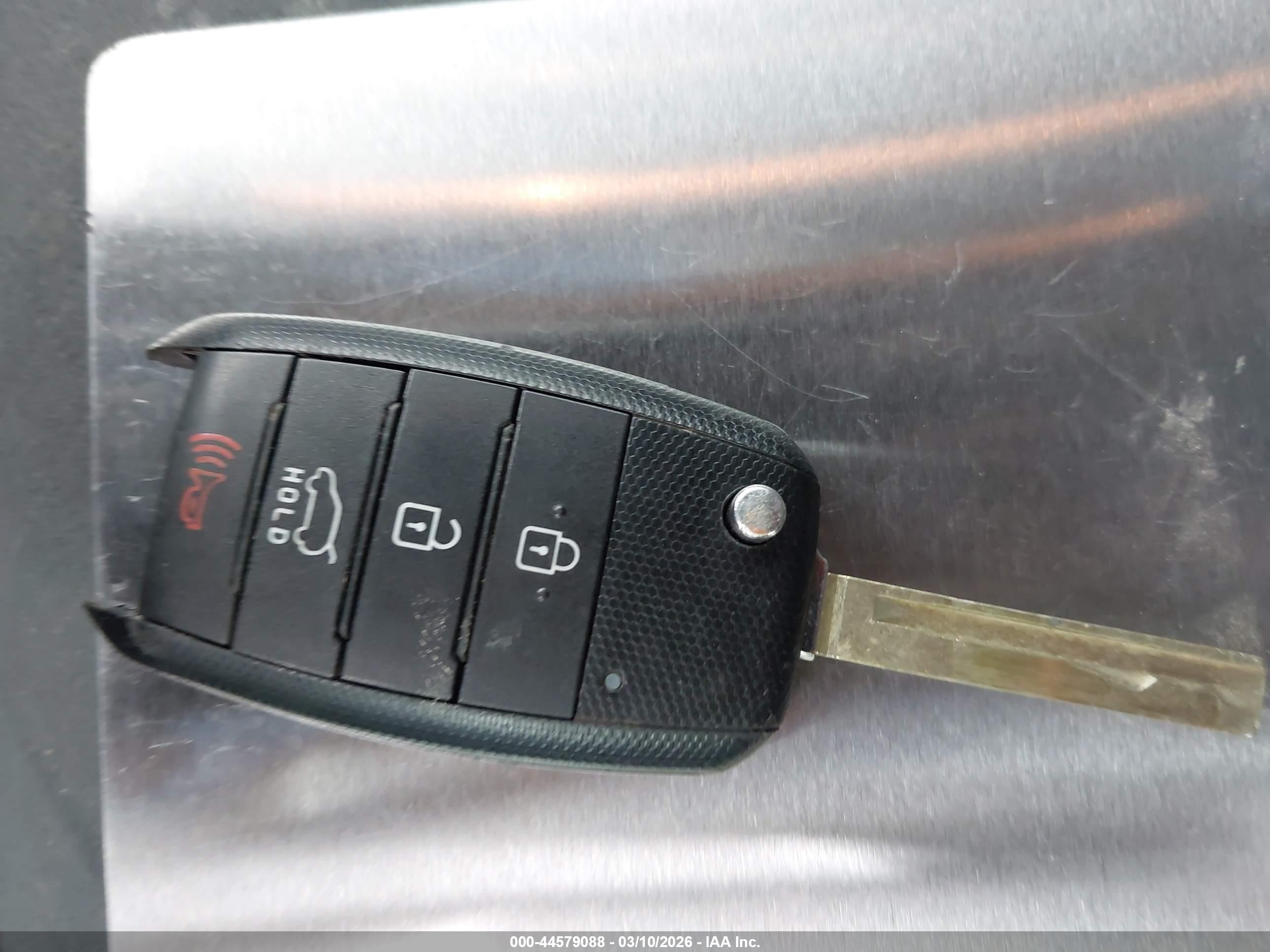 KIA SORENTO image 11