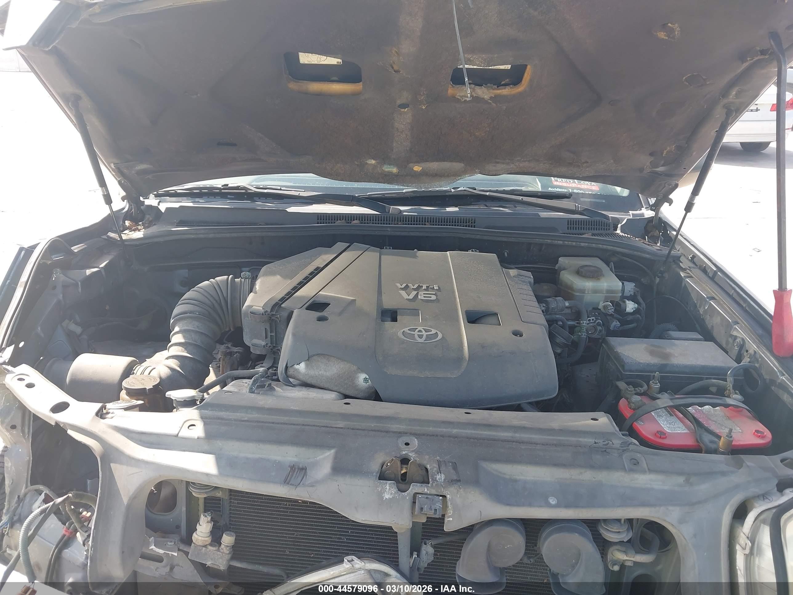 TOYOTA 4RUNNER image 10