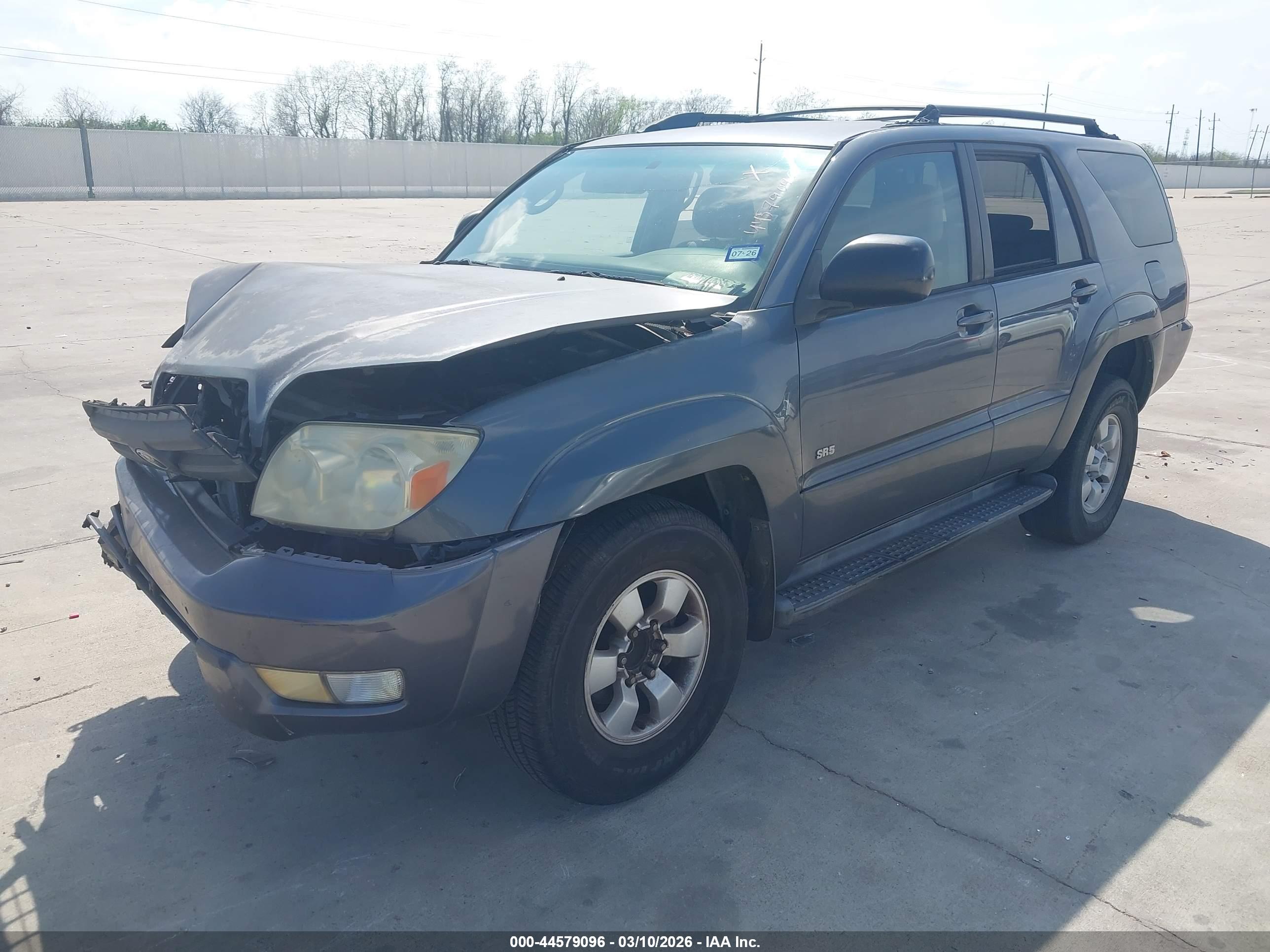 TOYOTA 4RUNNER image 2