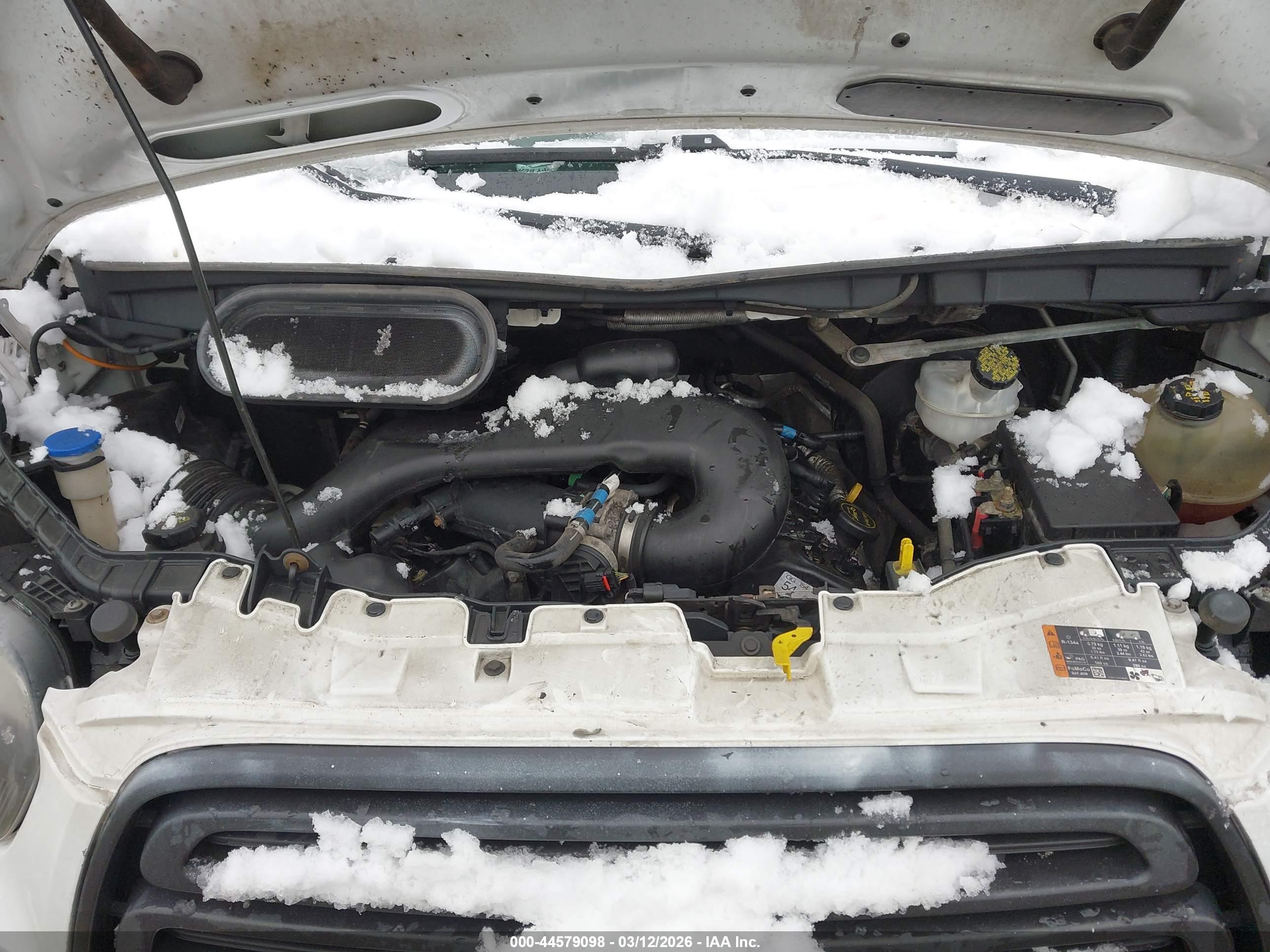 FORD TRANSIT-150 image 10