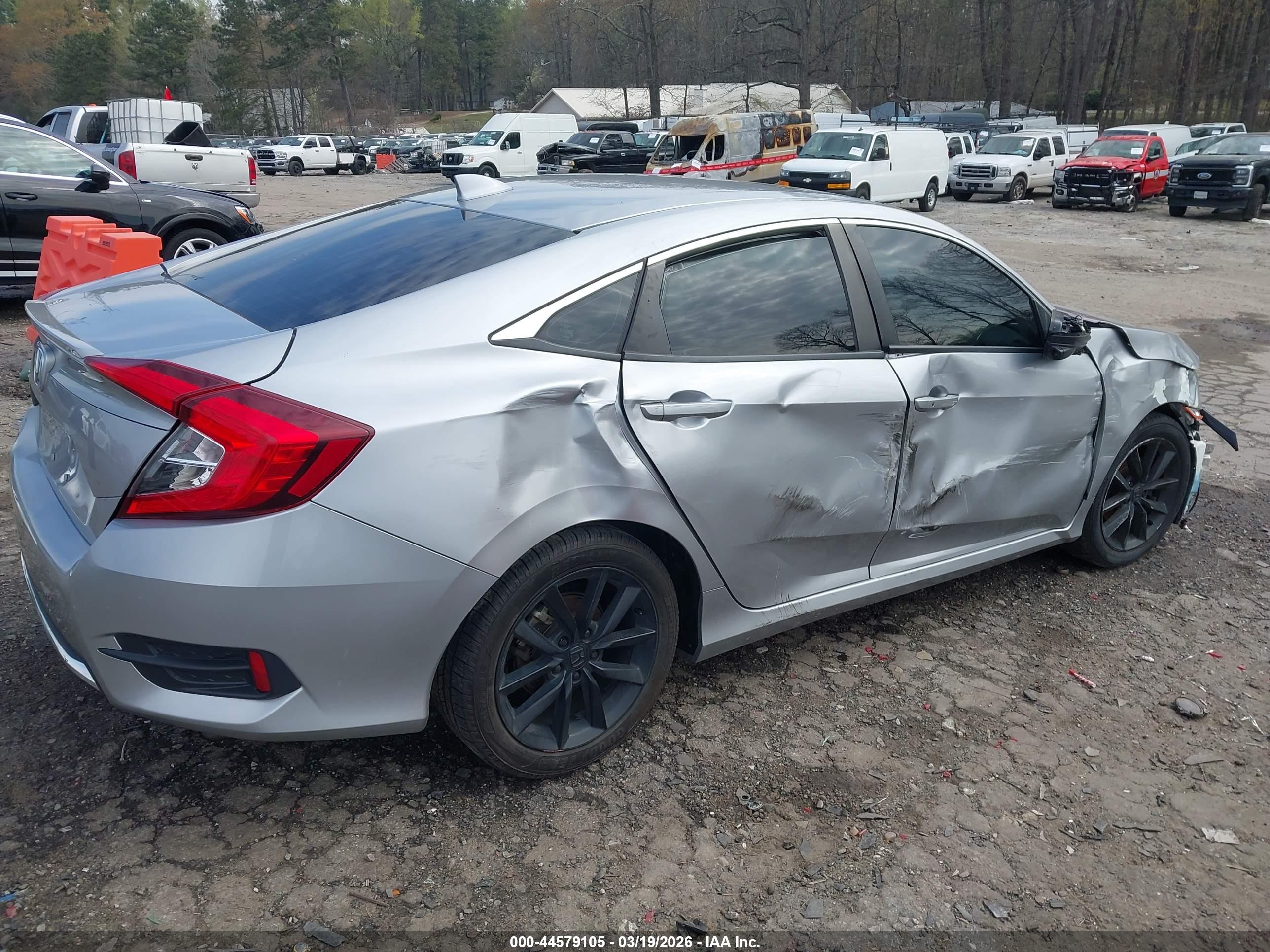 HONDA CIVIC image 4