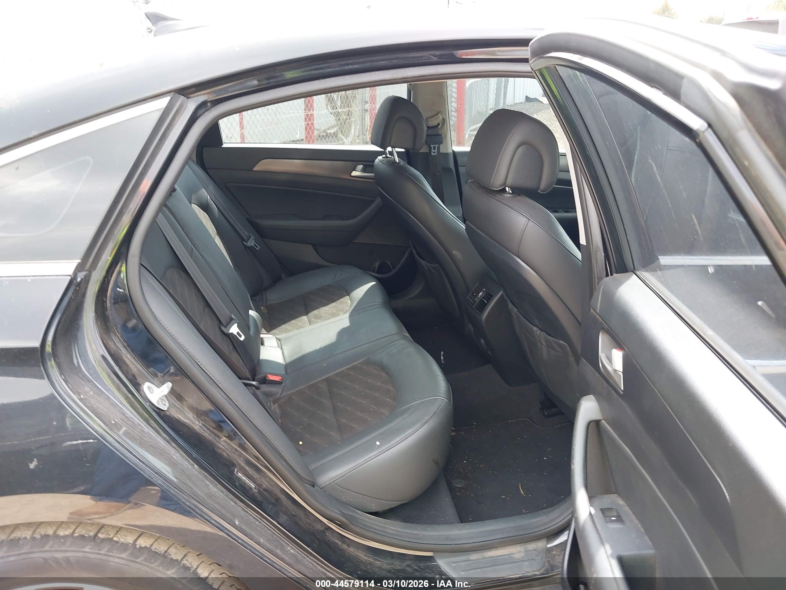 HYUNDAI SONATA image 8