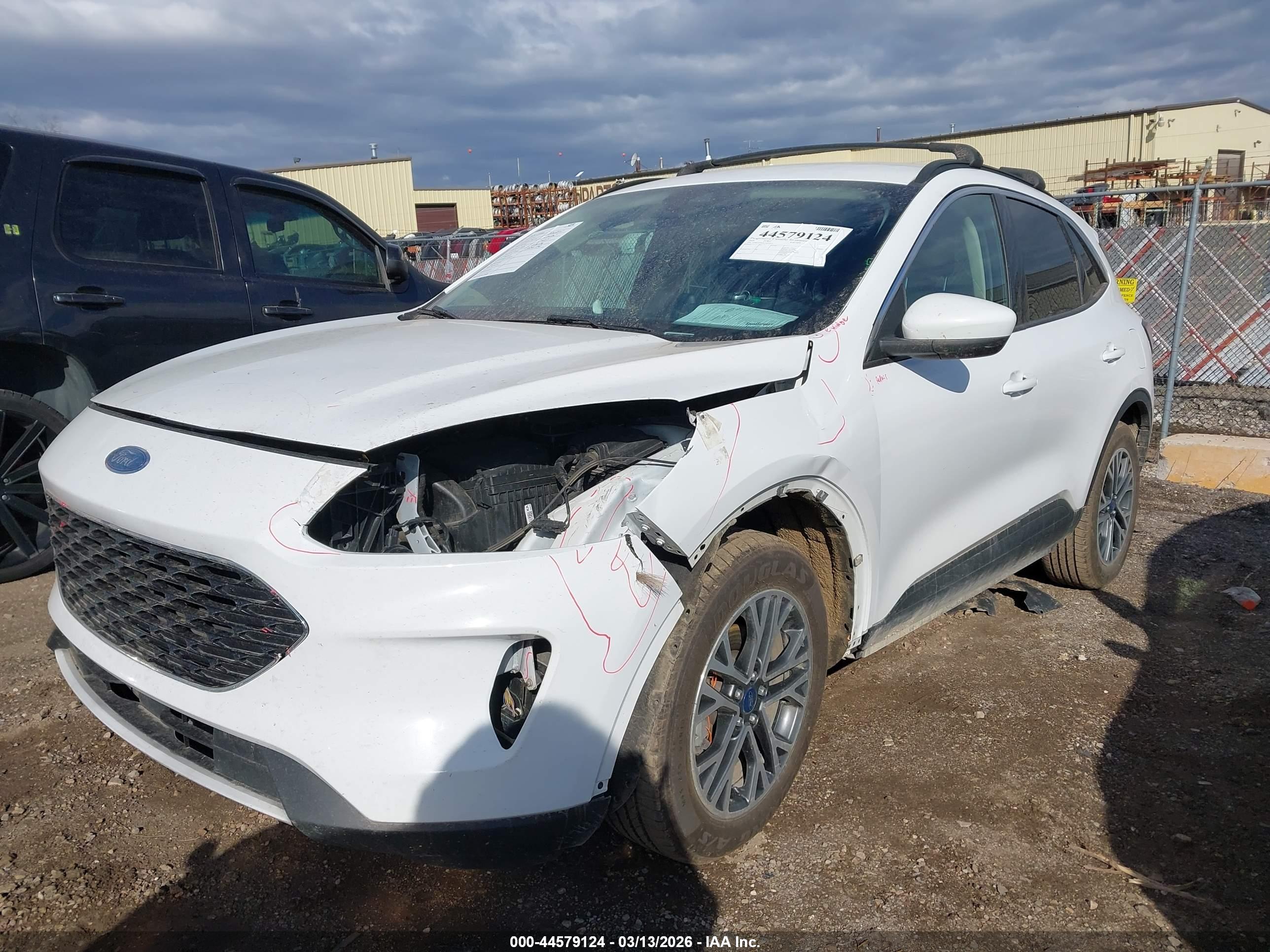 FORD ESCAPE image 6