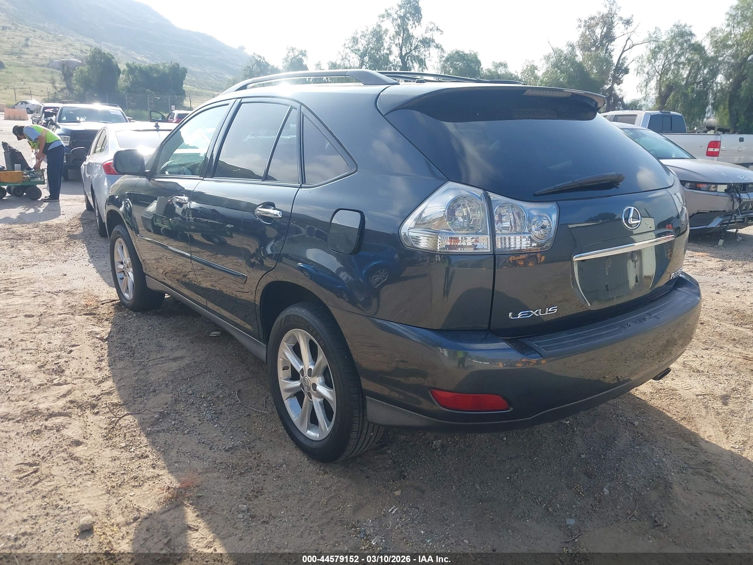 LEXUS RX image 3