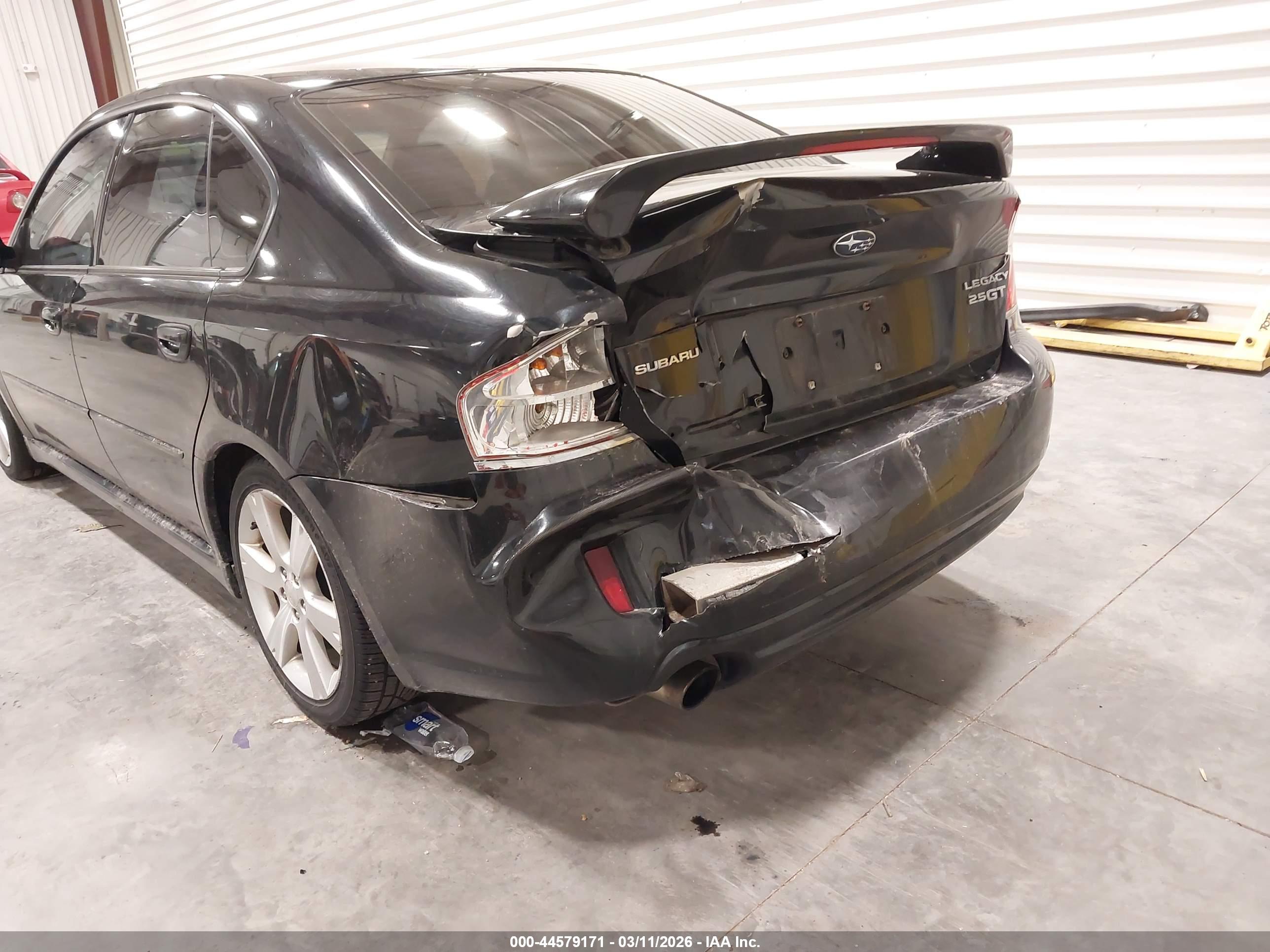 SUBARU LEGACY image 6