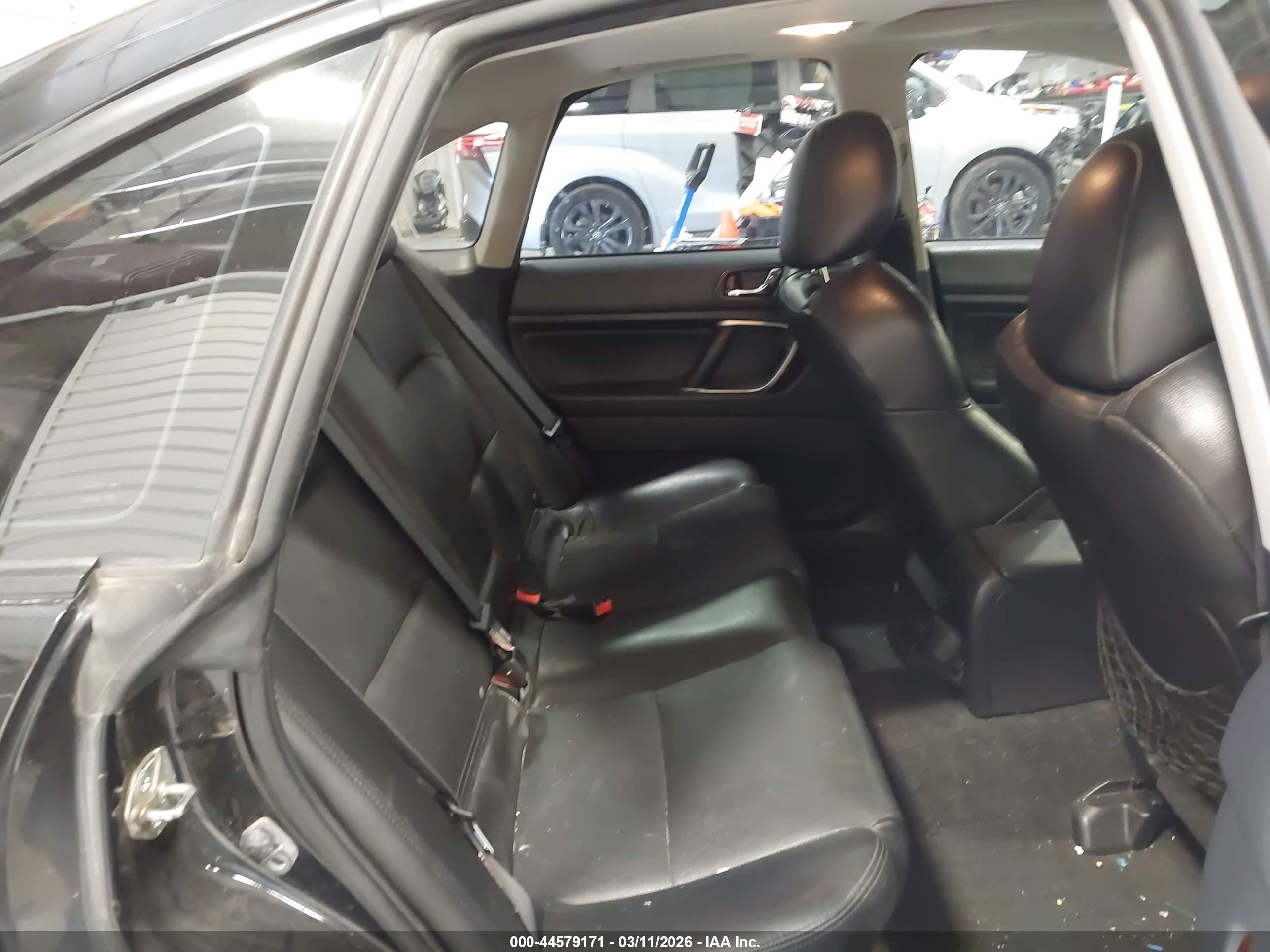 SUBARU LEGACY image 8
