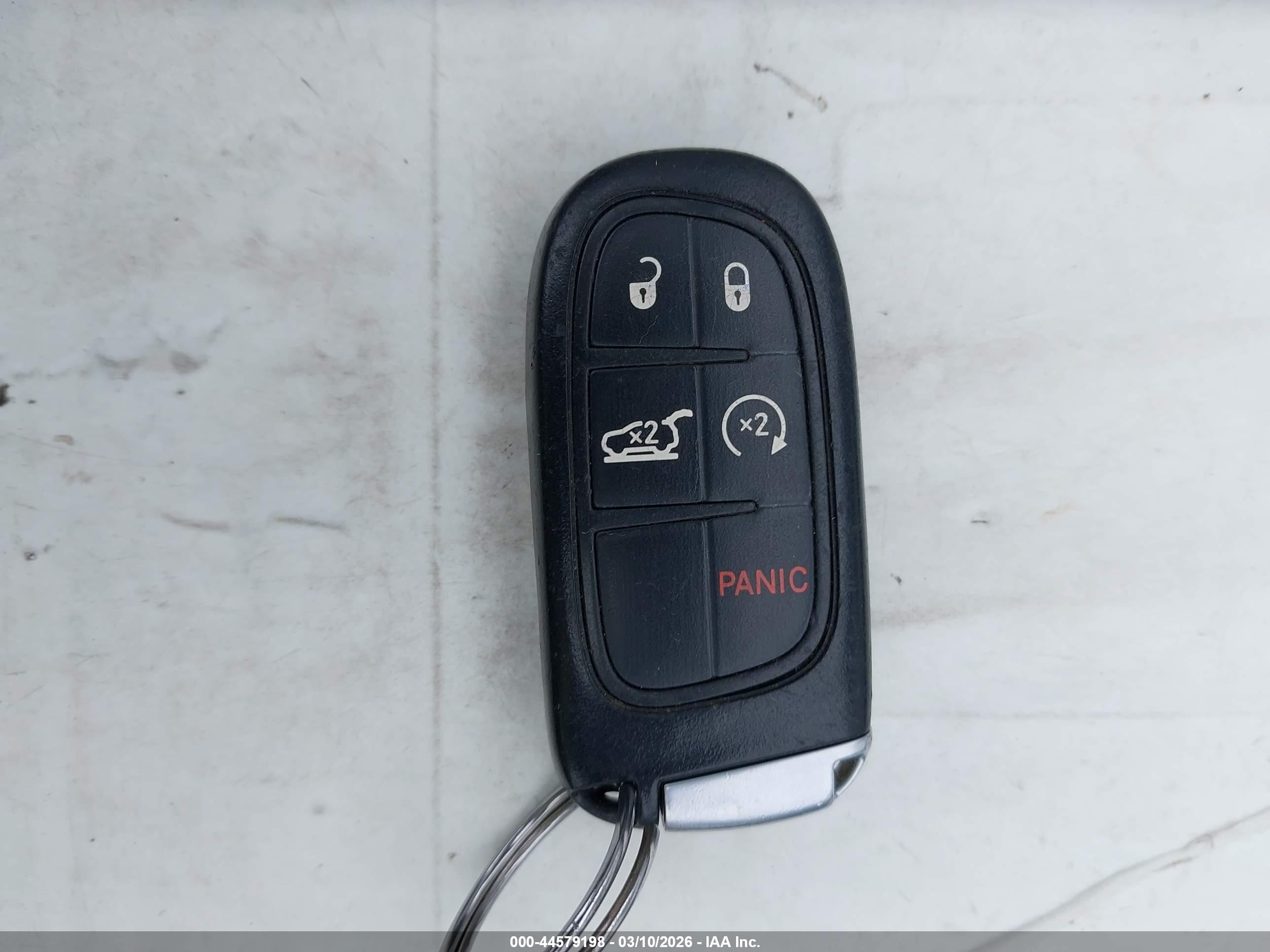 JEEP CHEROKEE image 11