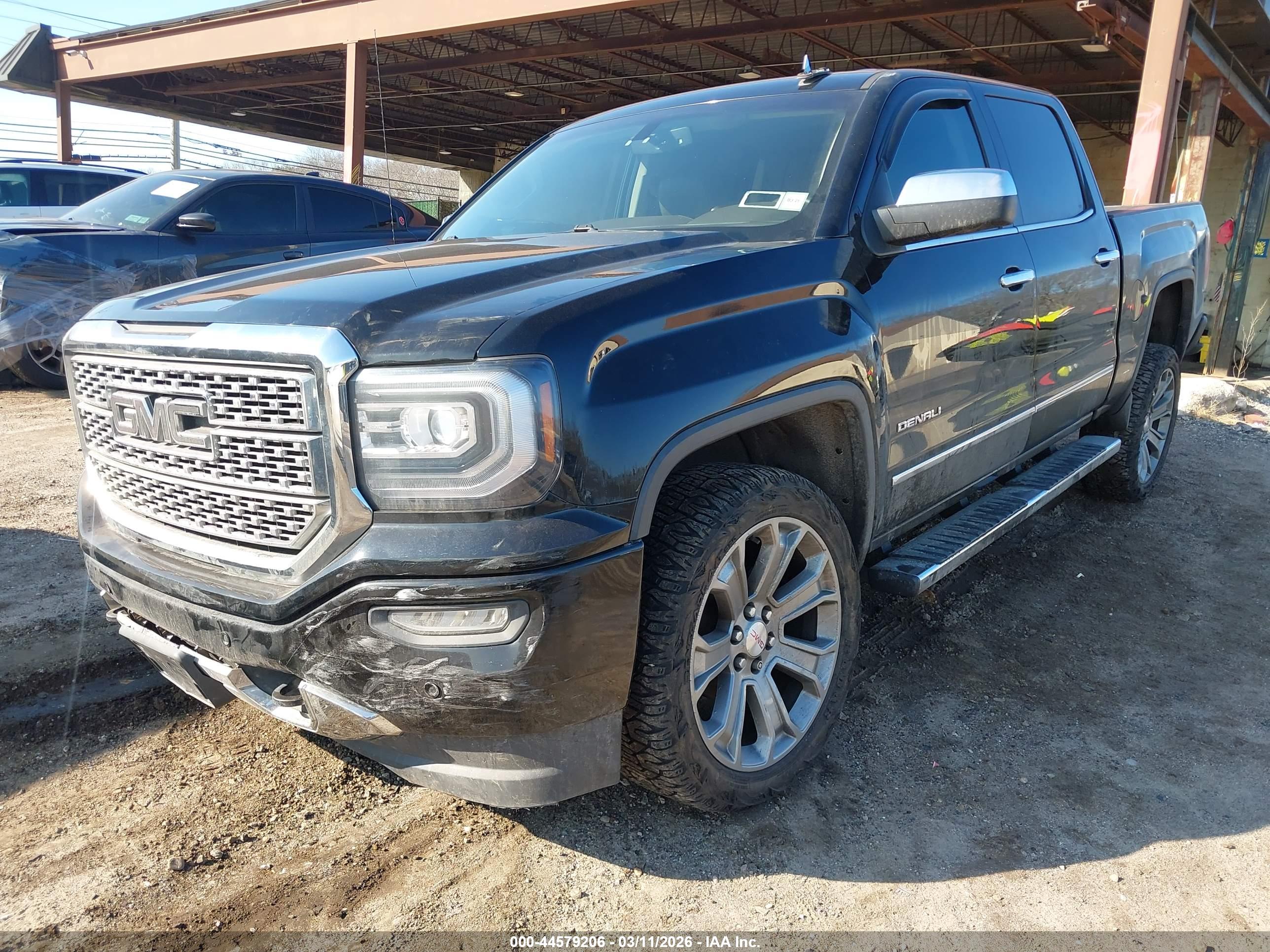 GMC SIERRA image 2