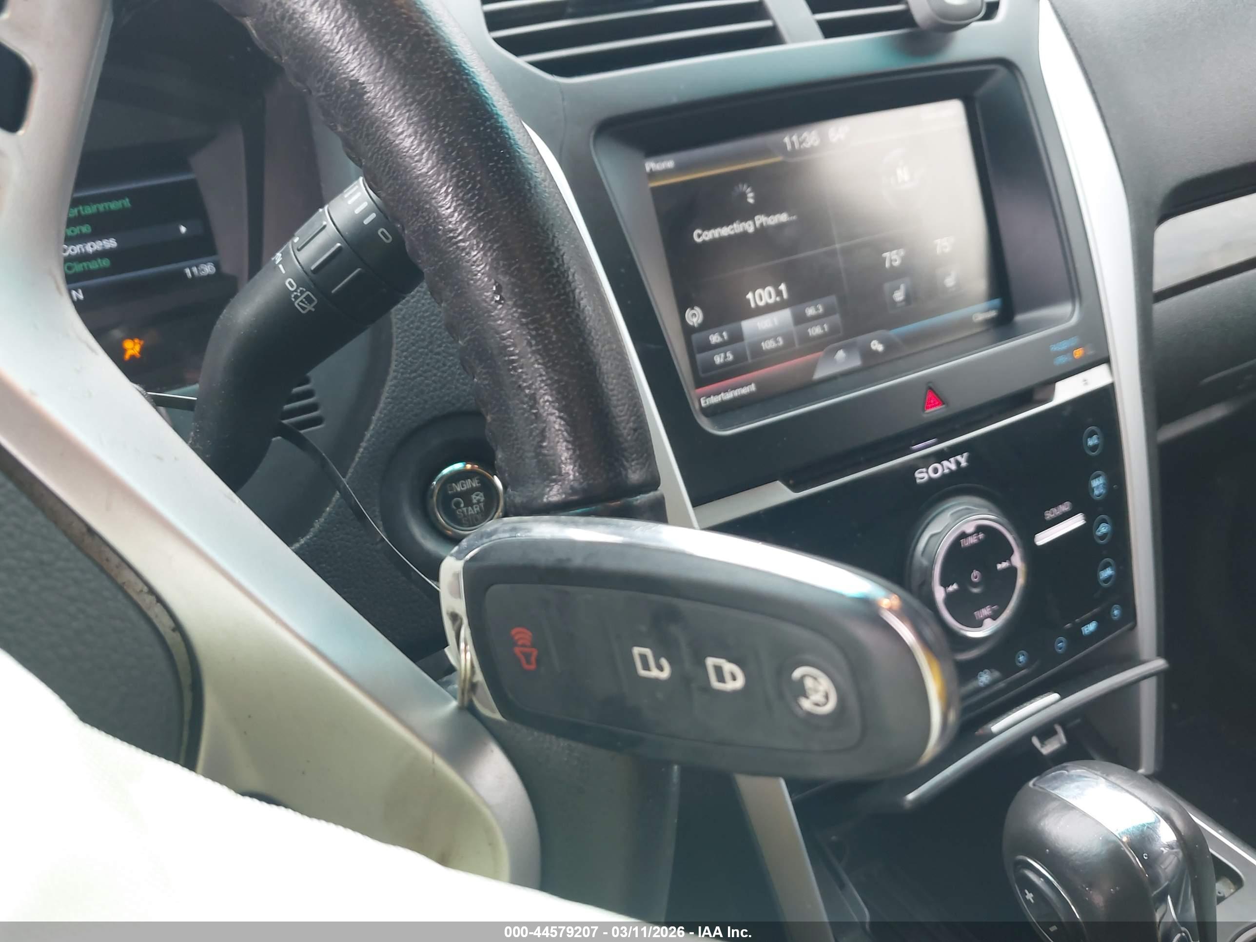 FORD EXPLORER image 11