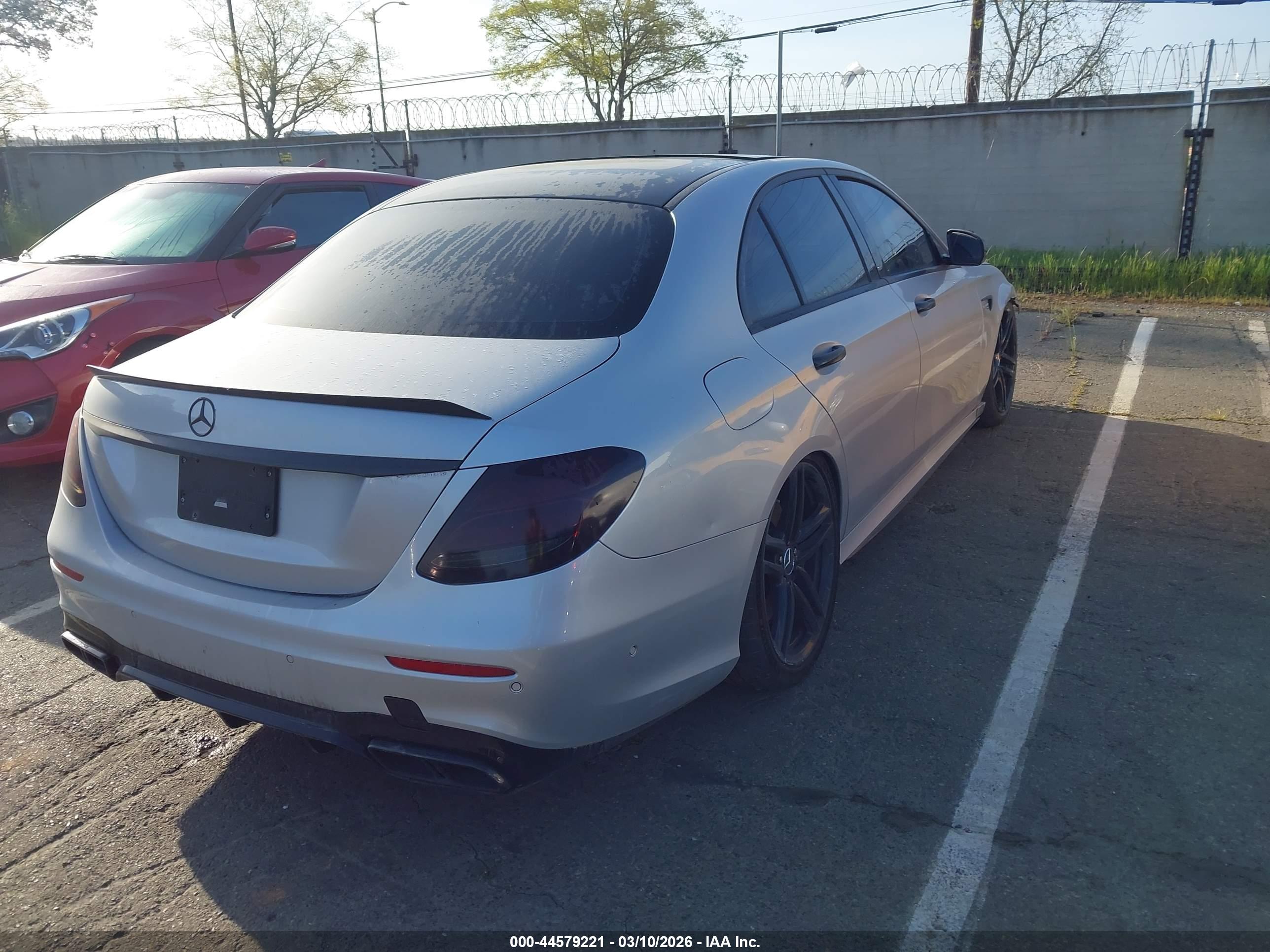 MERCEDES-BENZ AMG image 4
