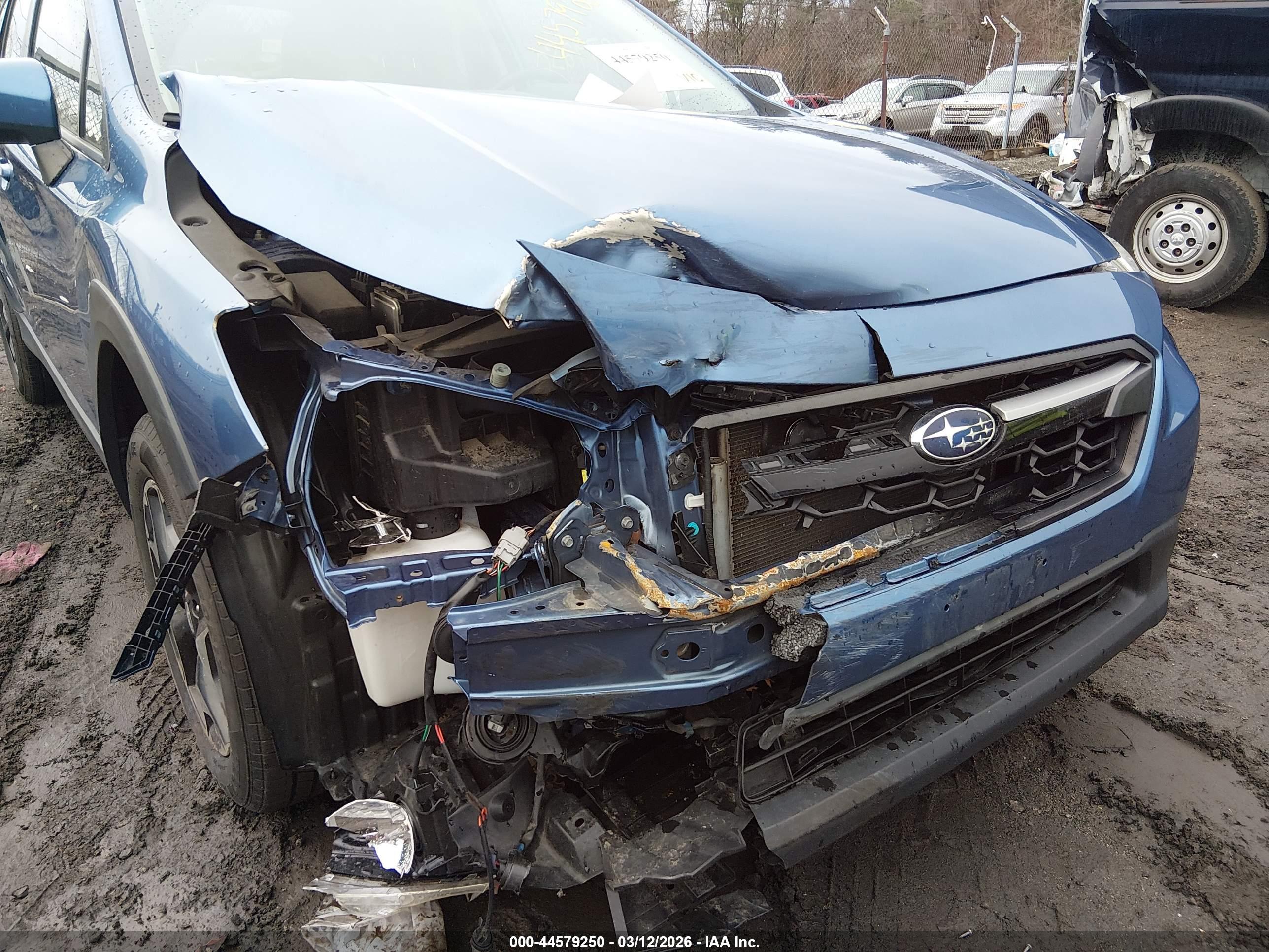 SUBARU CROSSTREK image 6