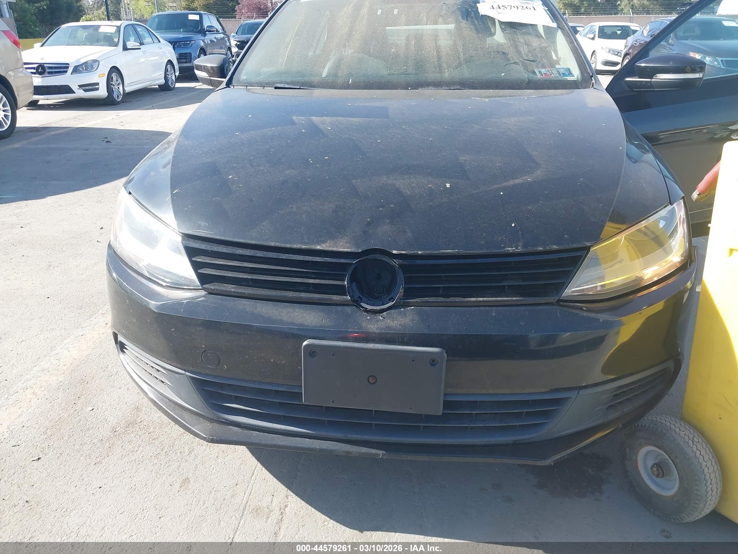 VOLKSWAGEN JETTA image 6