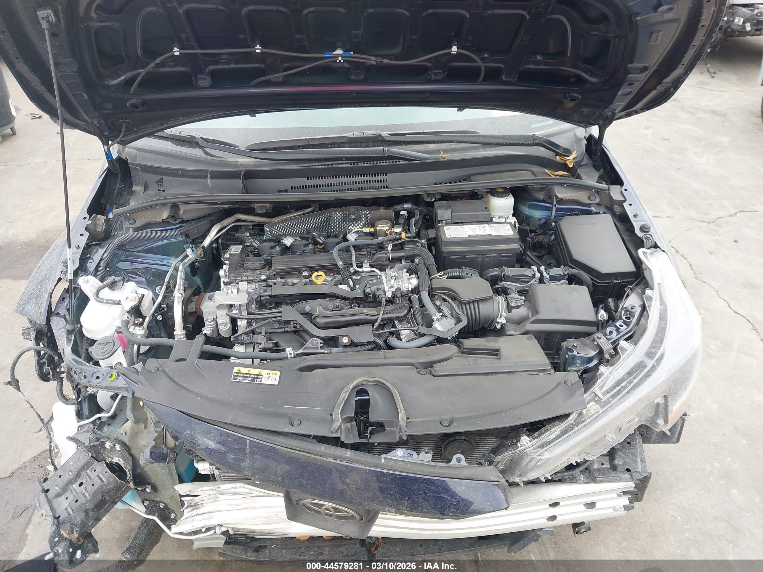 TOYOTA COROLLA image 10