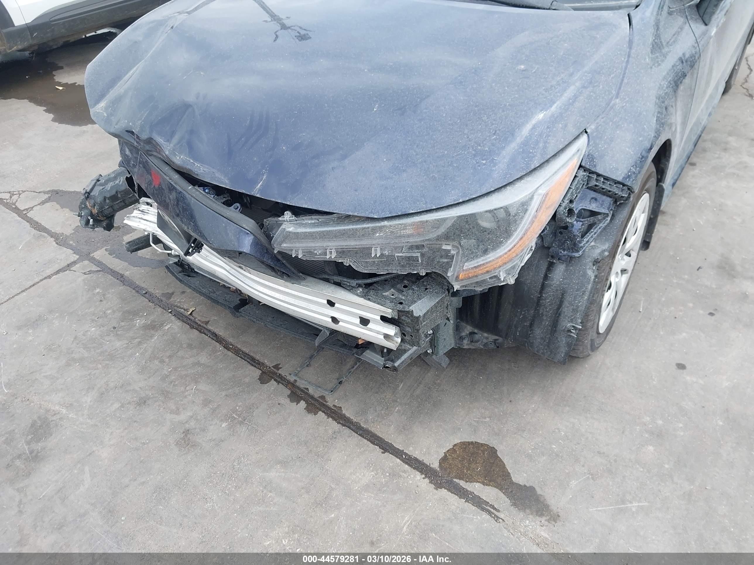 TOYOTA COROLLA image 6