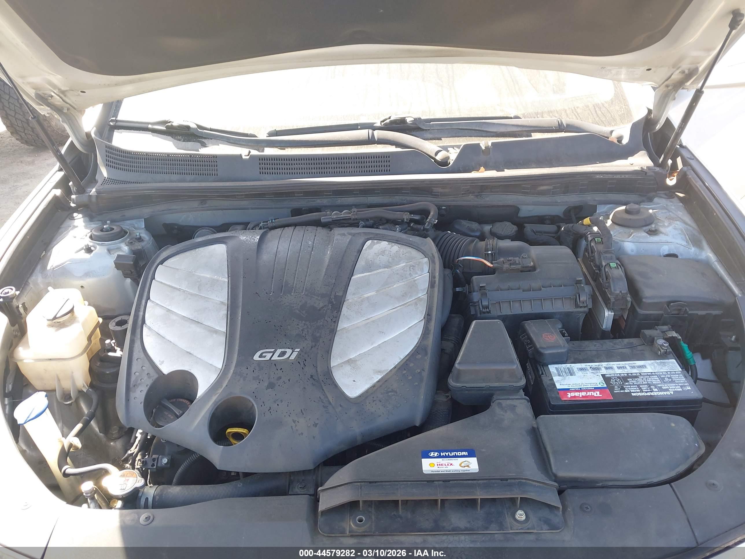 HYUNDAI AZERA image 10