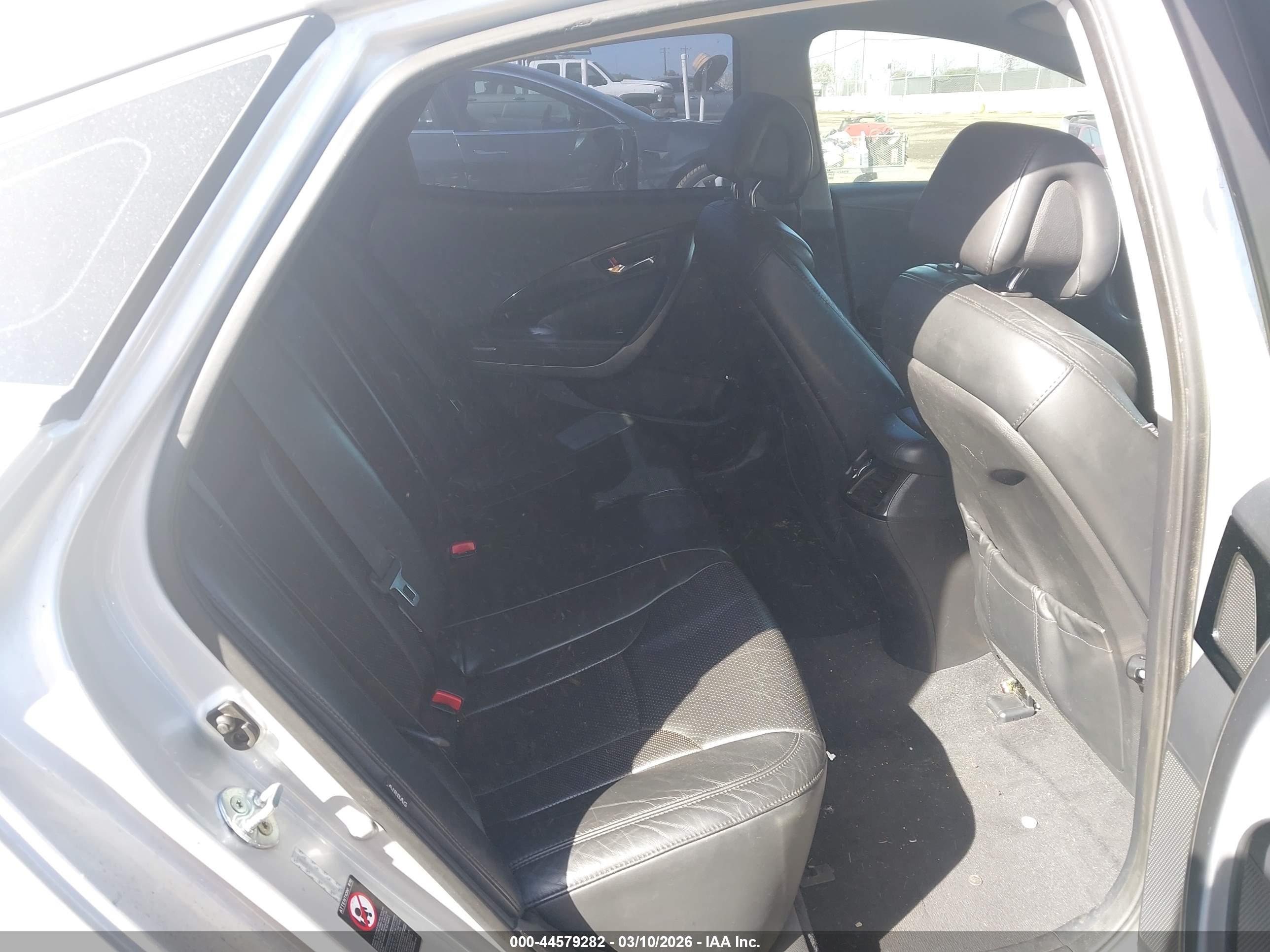 HYUNDAI AZERA image 8