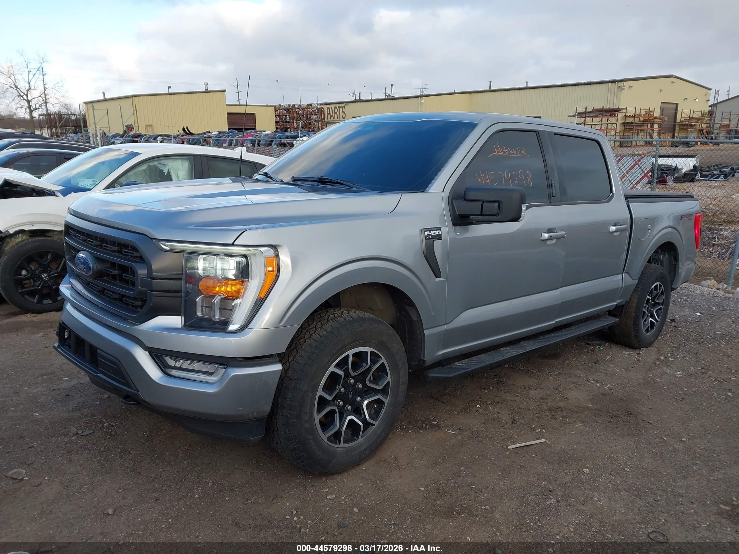 FORD F-150 image 2