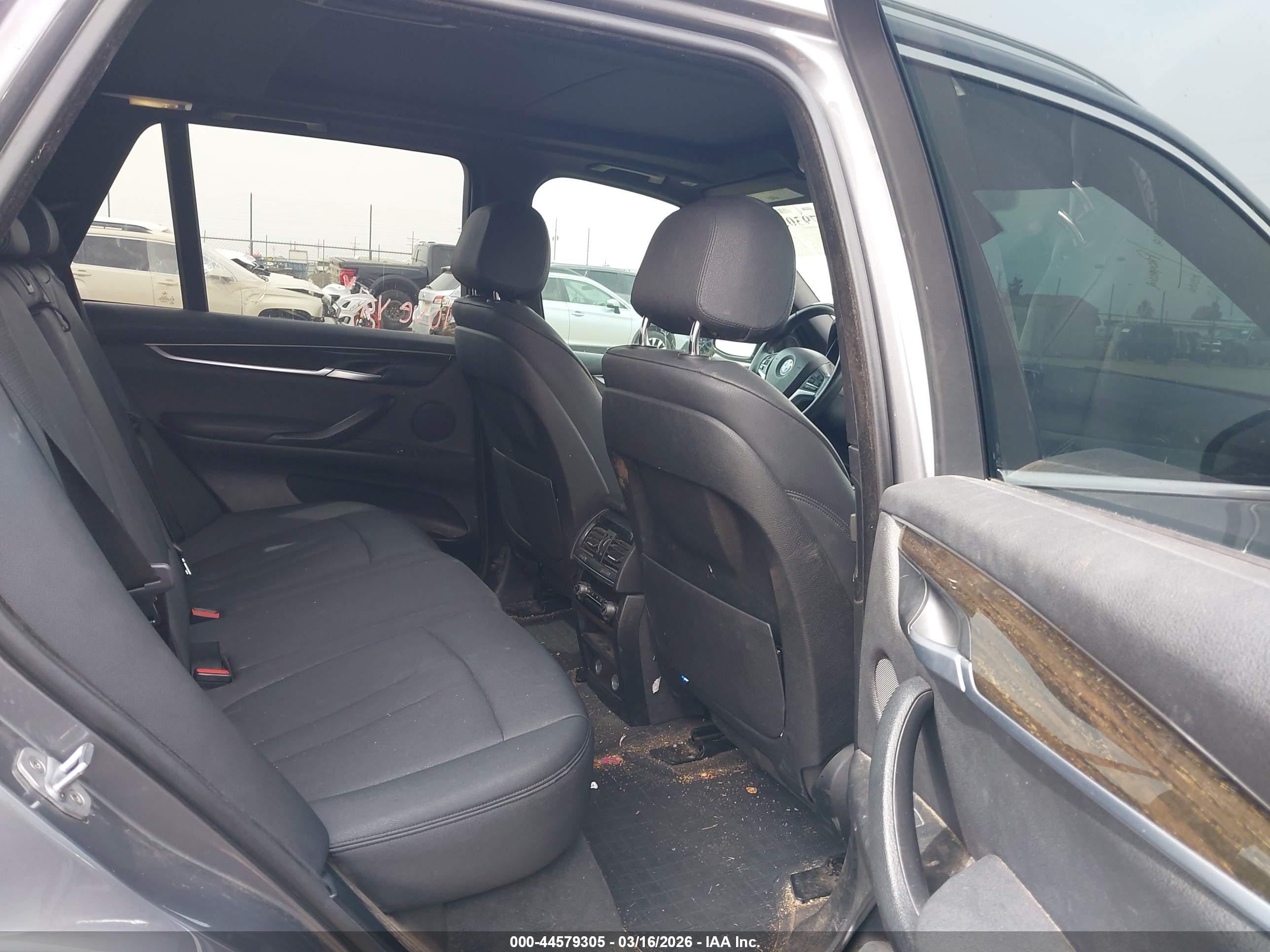 BMW X5 image 8