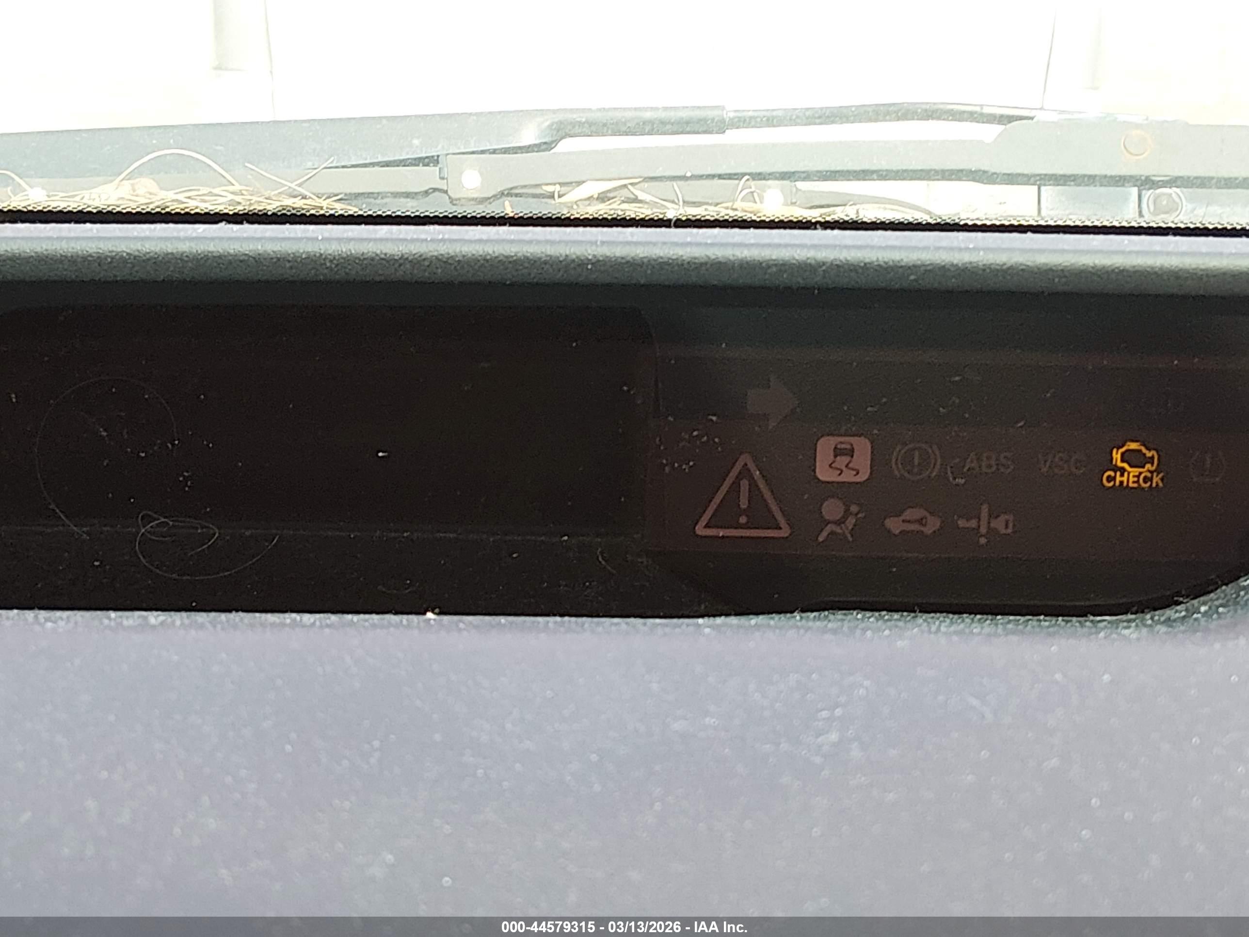 TOYOTA PRIUS image 7