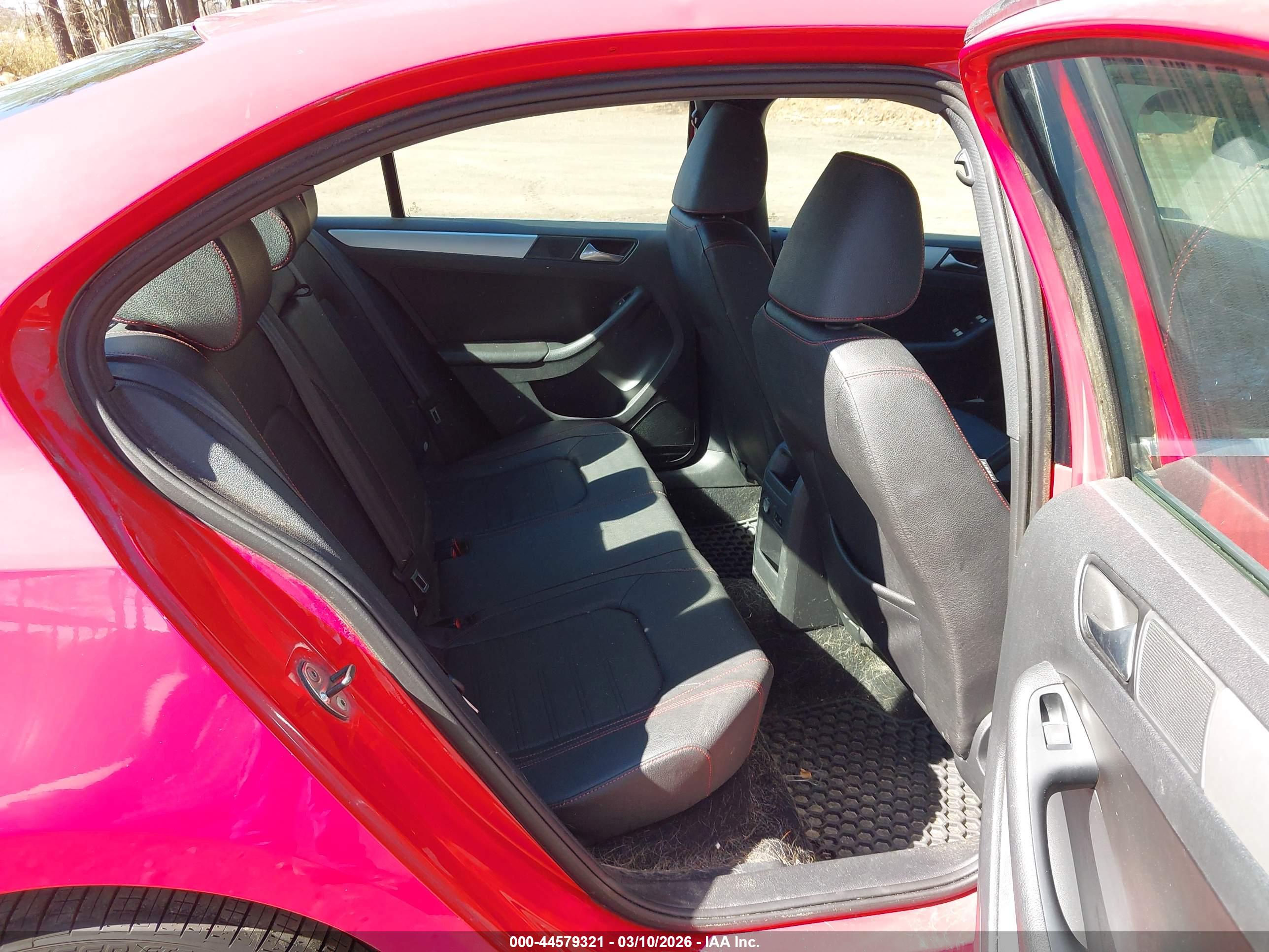 VOLKSWAGEN JETTA image 8
