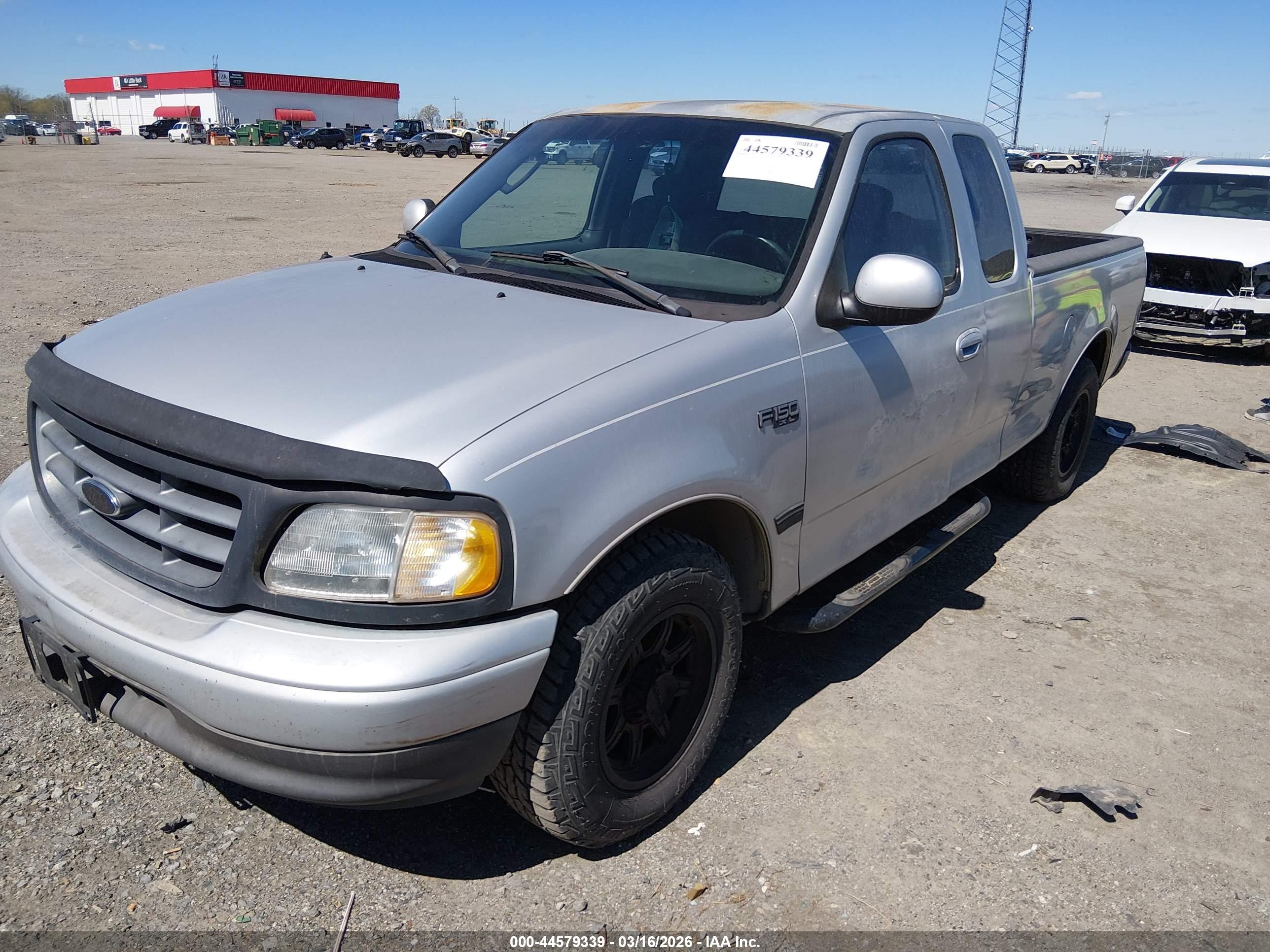 FORD F-150 image 2