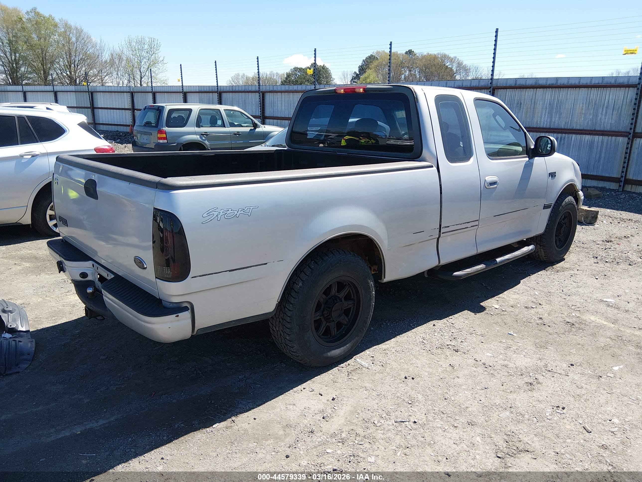 FORD F-150 image 4