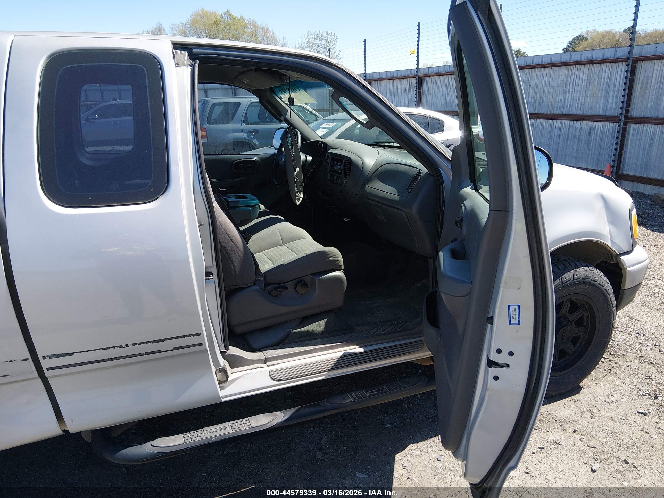 FORD F-150 image 5
